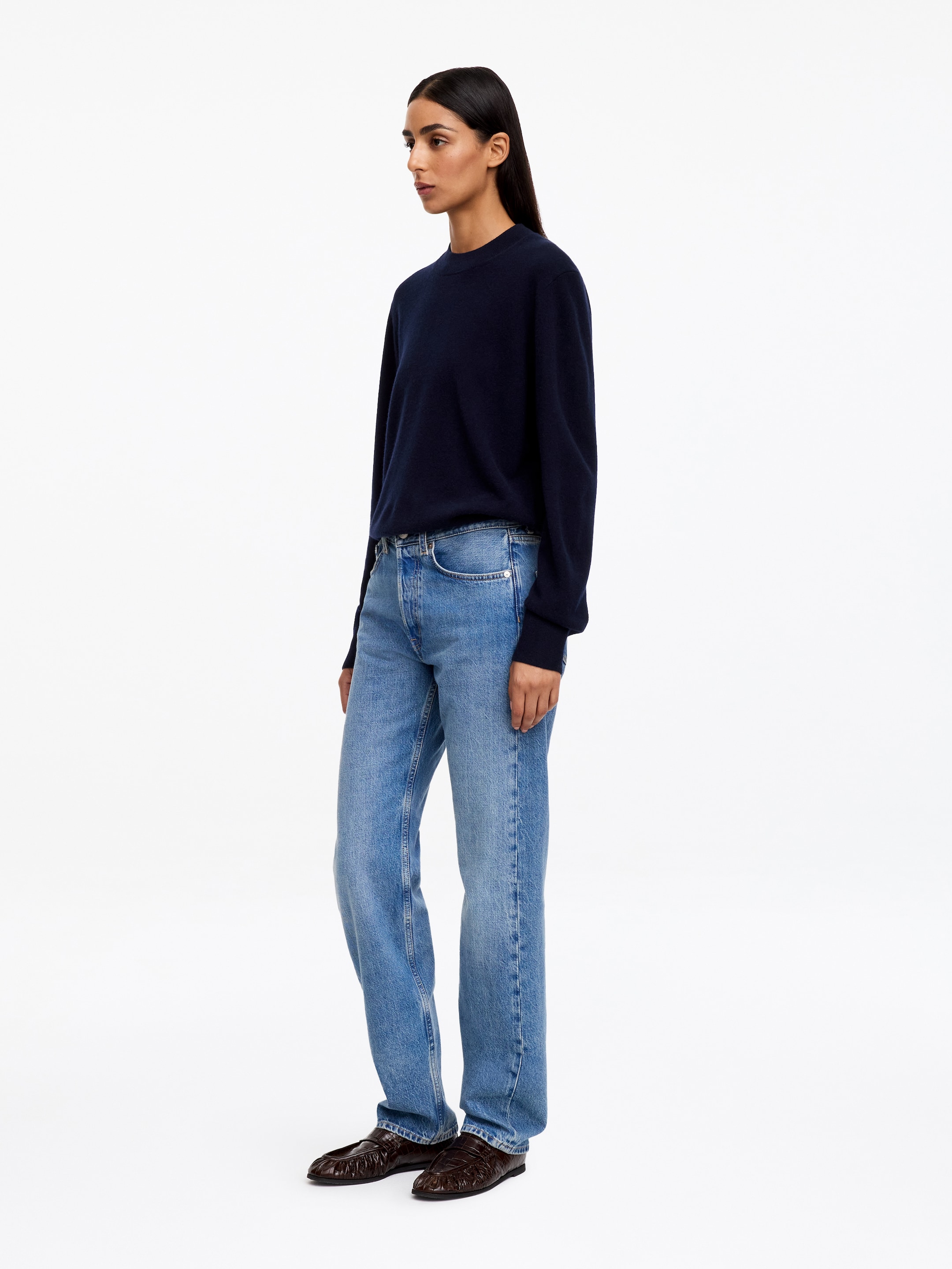 Soft Merino Wool Jumper - Navy - Regular fit - women - StillMedia/Lookbook - 4