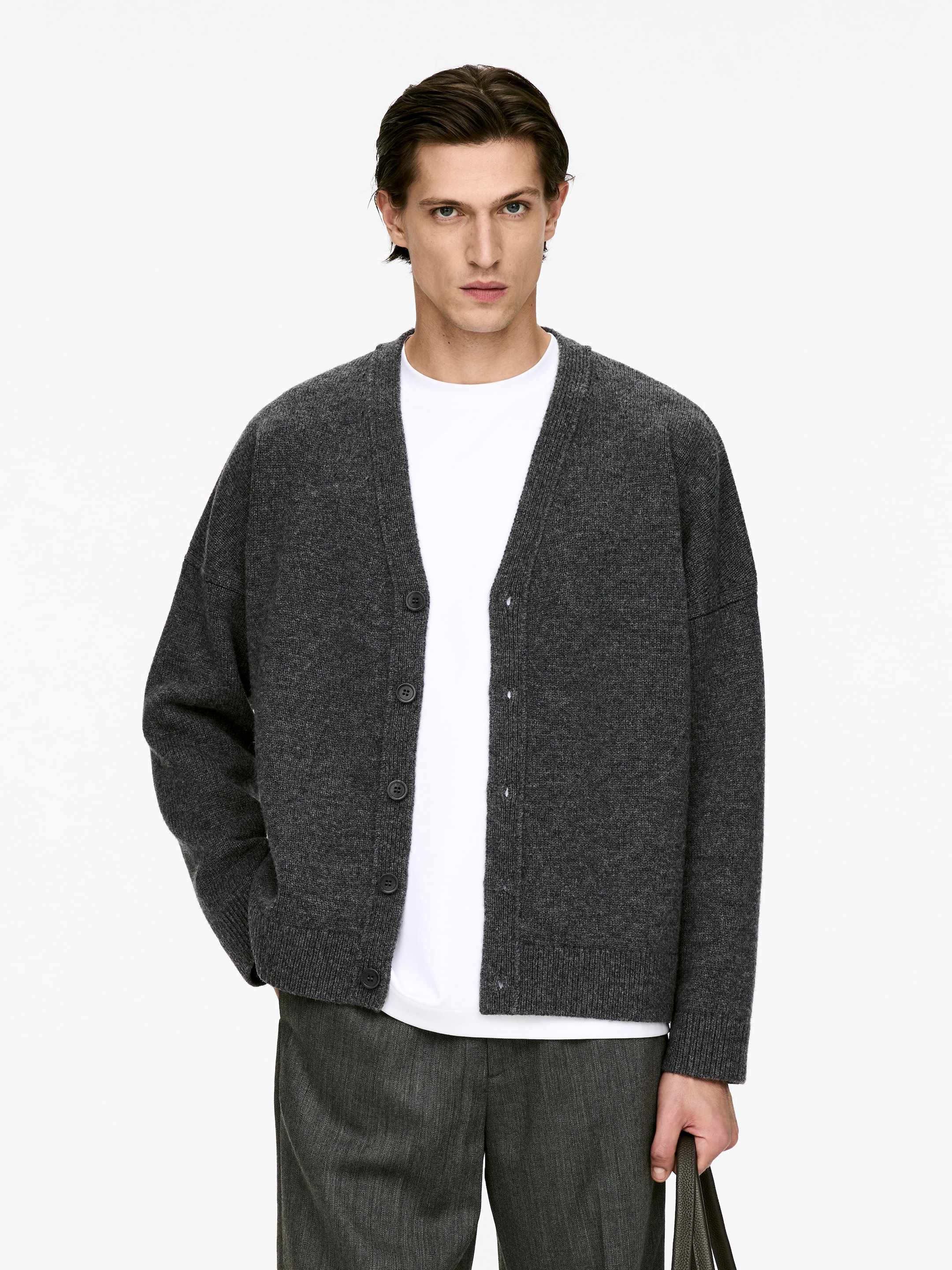 Vis større bilde: Ullcardigan med v-hals - Mørkegrå - HERRE | H&M NO 1