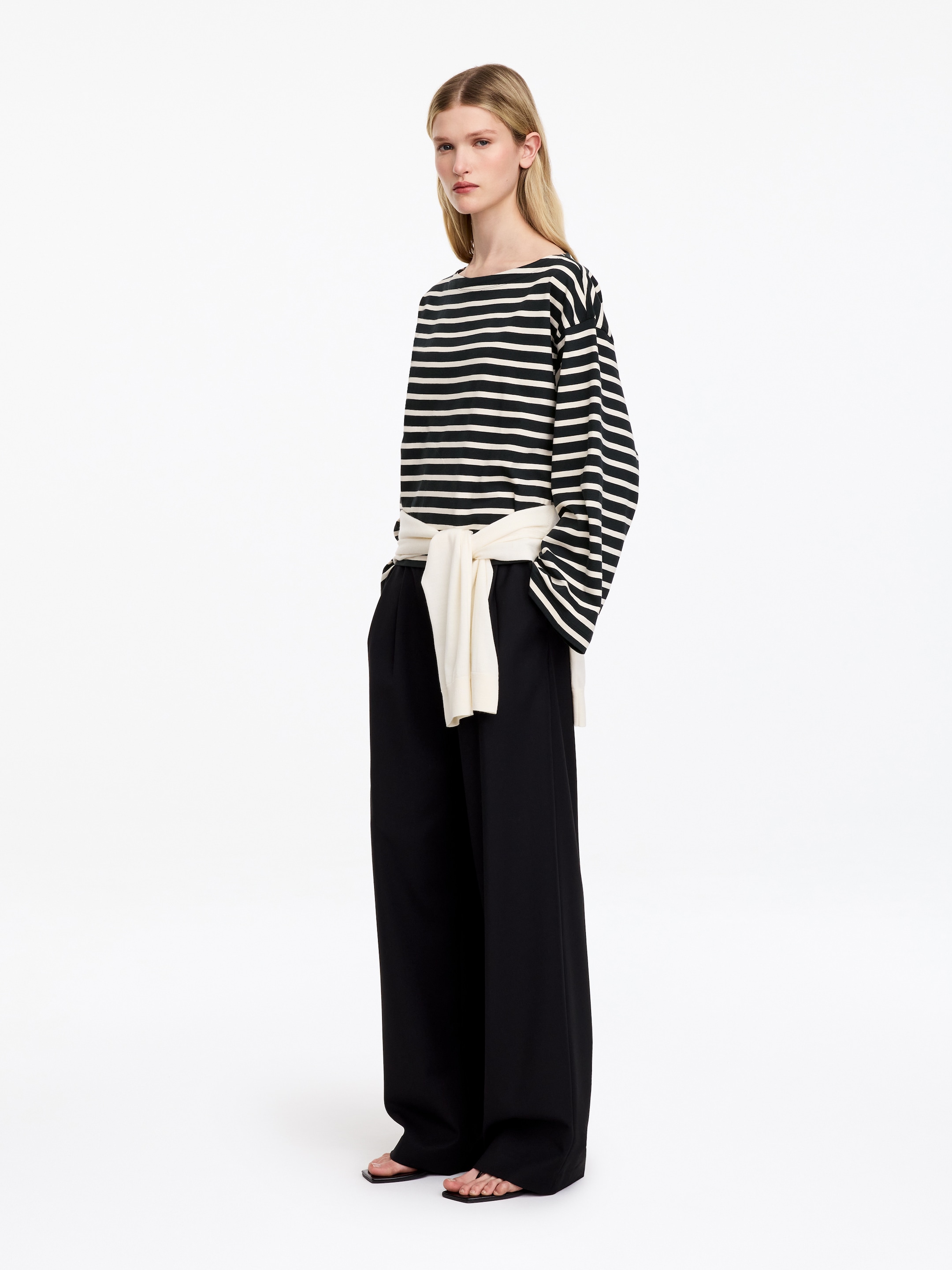 Top de cuello barco a rayas - Negro - Corte estándar - women - StillMedia/Lookbook - 2