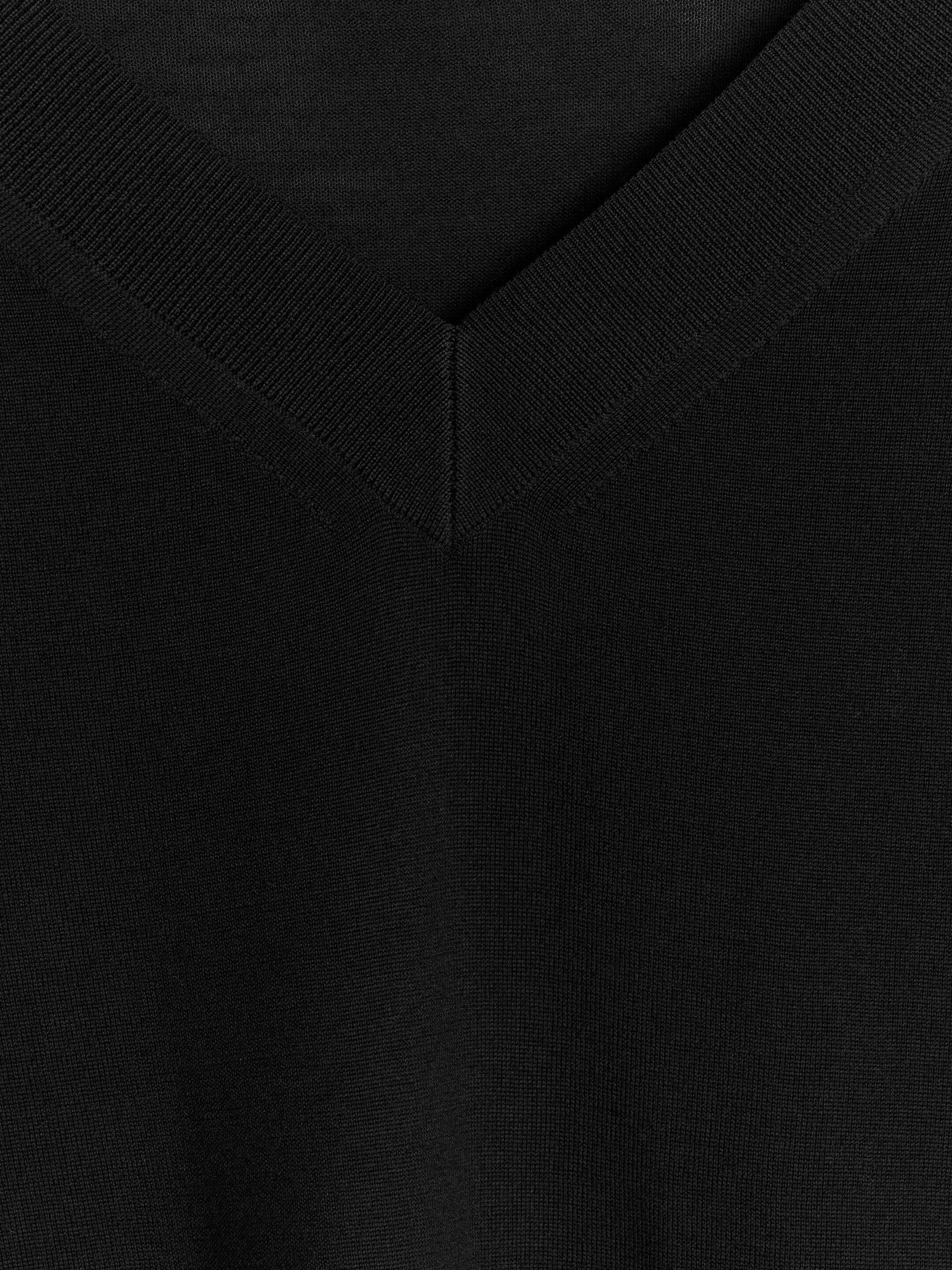 V-Neck Merino Jumper - Black - Regular fit - Women - StillMedia/DescriptiveDetail - 1