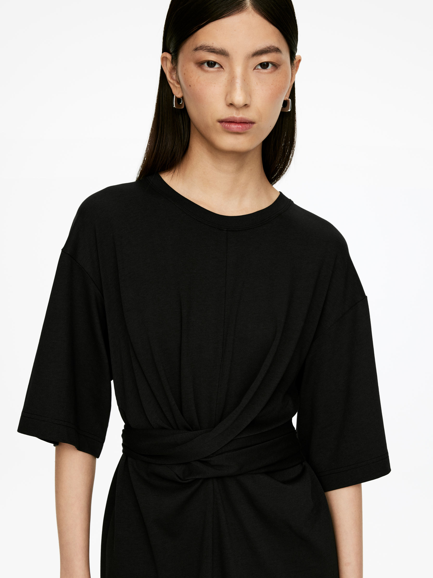 Vestido camiseta de corte midi - Negro - Corte estándar - Women - StillMedia/Lookbook - 5