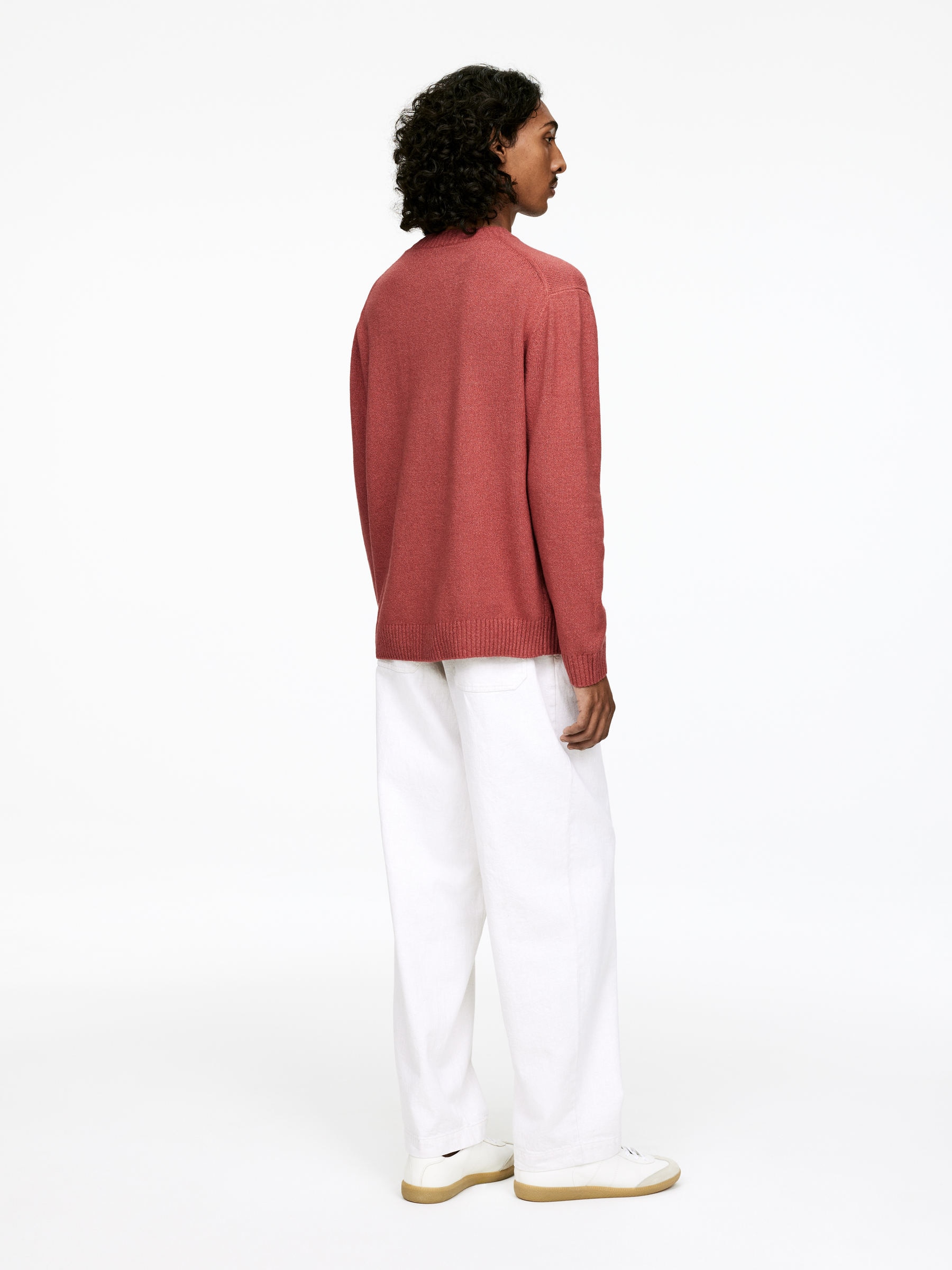 Linen Silk Jumper - Rust - Regular fit - Men - StillMedia/Lookbook - 5