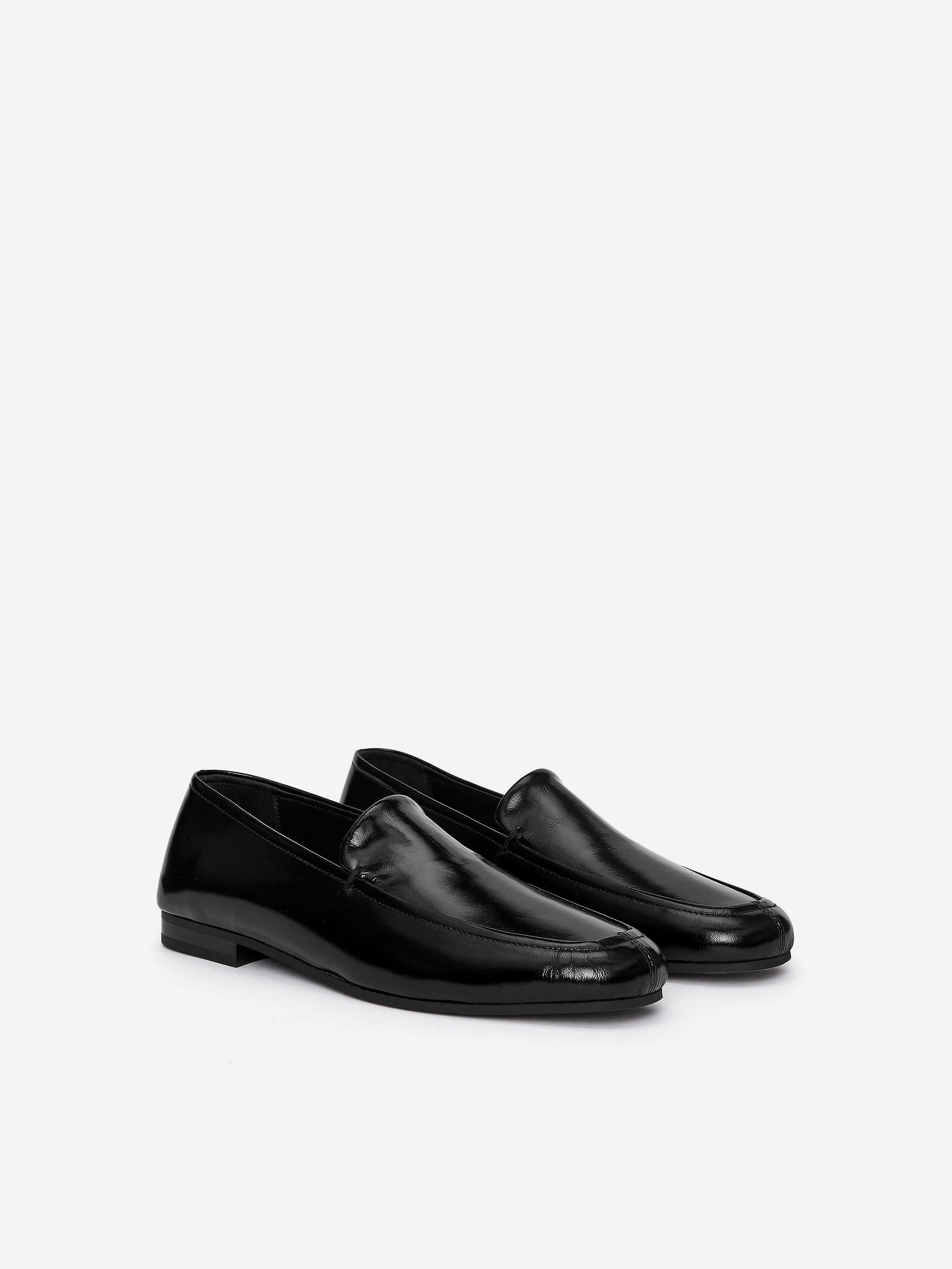 Lacquered Leather Loafers - Black - Women - StillMedia/DescriptiveStillLife - 2
