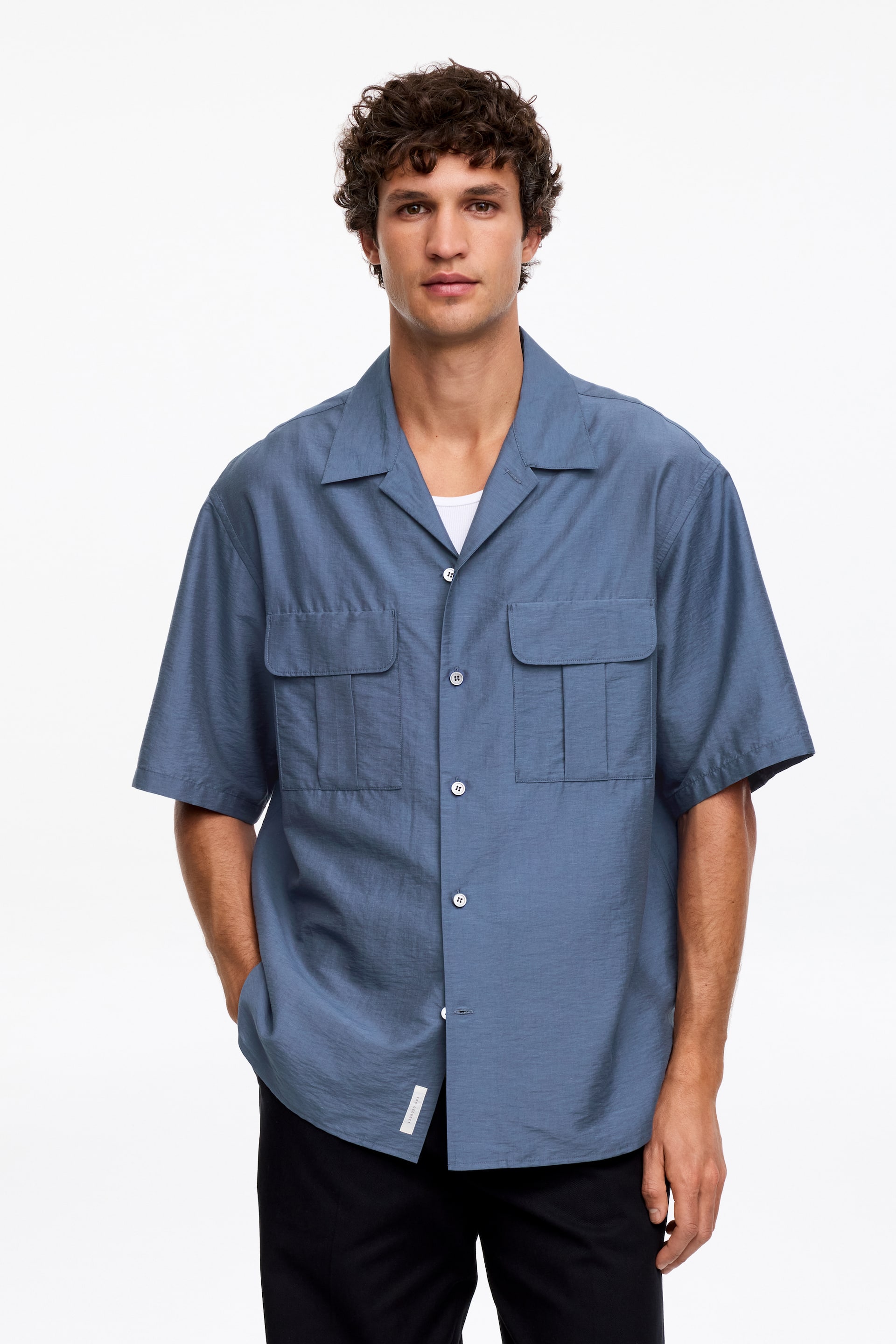 Grösseres Bild ansehen: Oversize-Hemd mit kubanischem Kragen - Sturmblau - HERREN | H&M CH 1