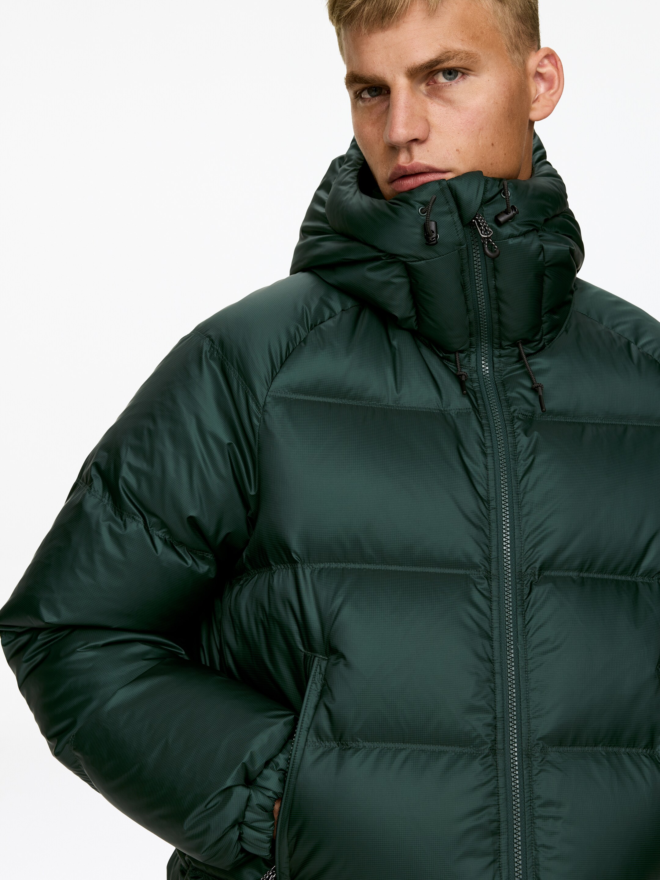 Visualizza immagine più grande: Giacca sportiva Upcycled Down - Verde scuro - UOMO | H&M IT 4