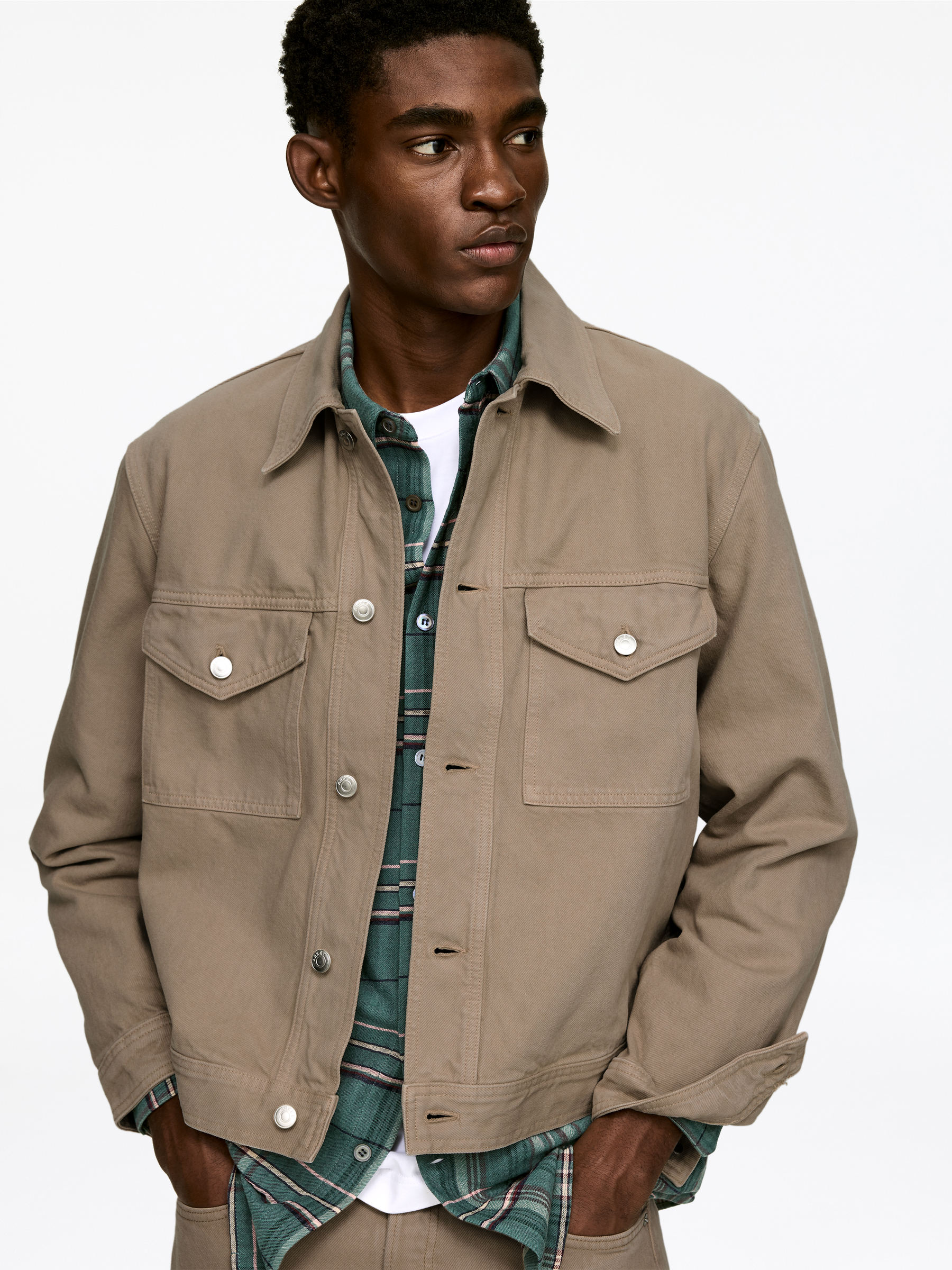 Garment-Dyed Denim Jacket - Clay - Regular fit - Men - StillMedia/Lookbook - 8