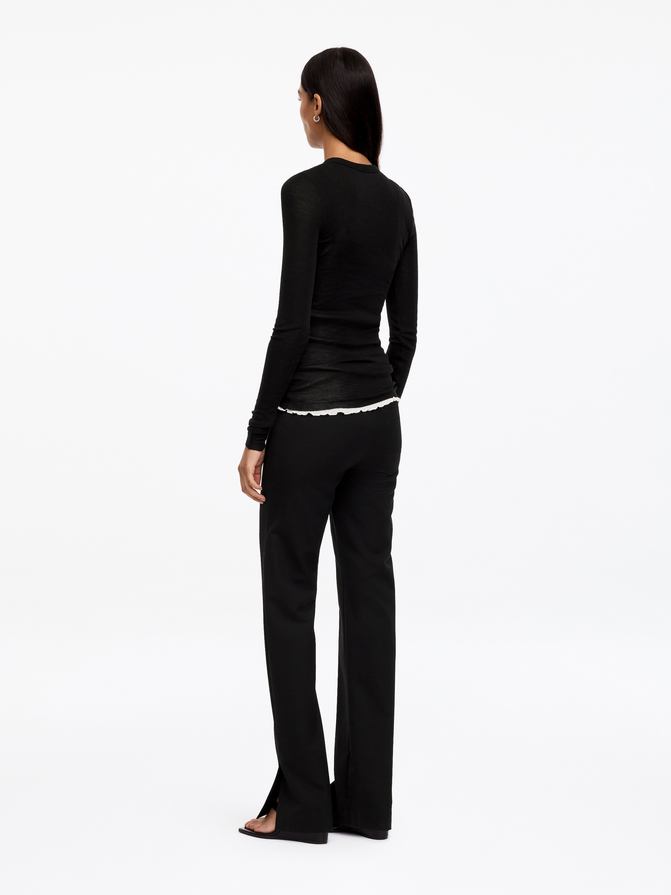 Top z wełny merynosów z długim rękawem - Czarny - Wąski fason - women - StillMedia/Lookbook - 32
