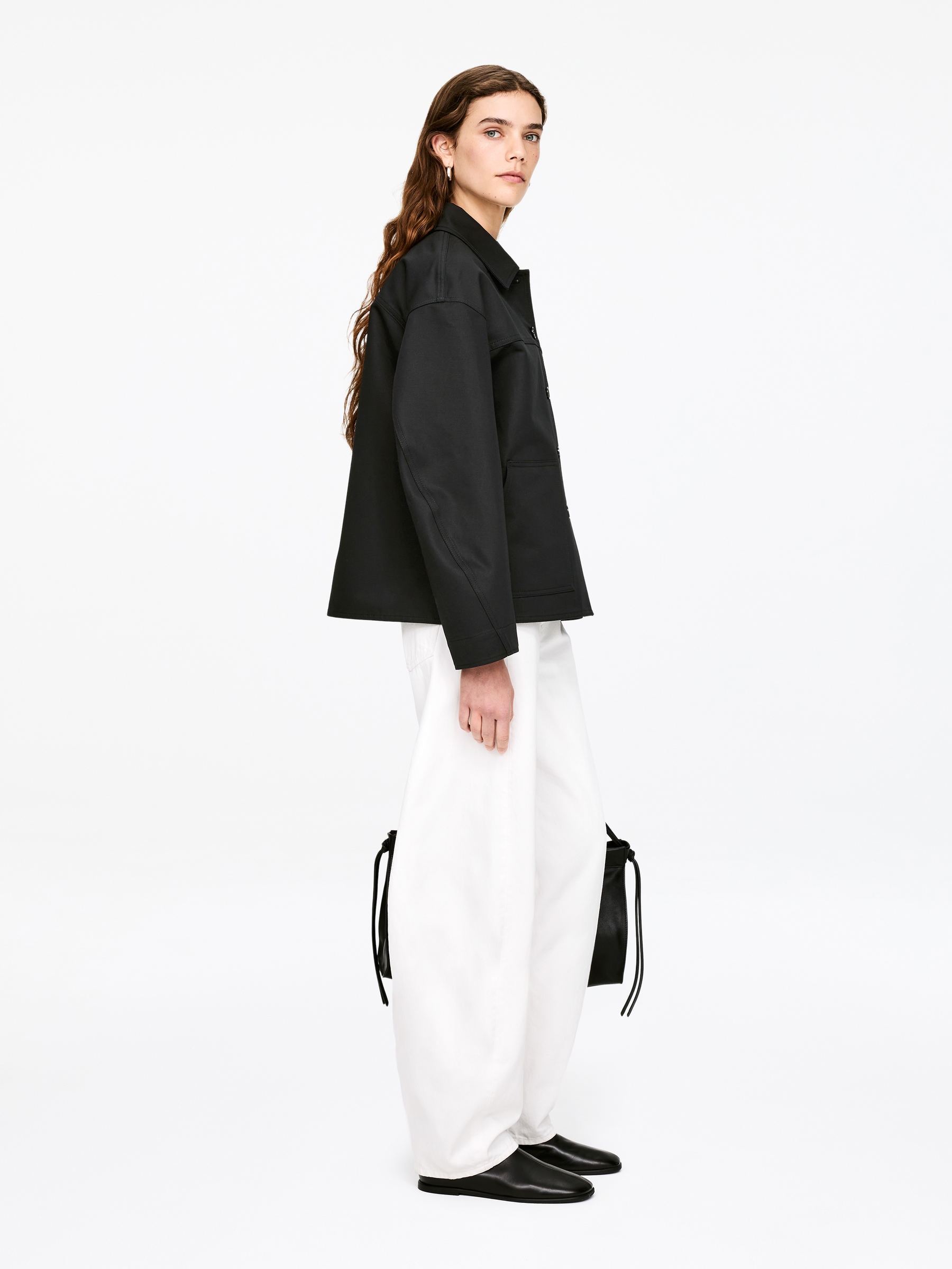 Structured Overshirt - Black - Loose fit - Women - StillMedia/Lookbook - 6