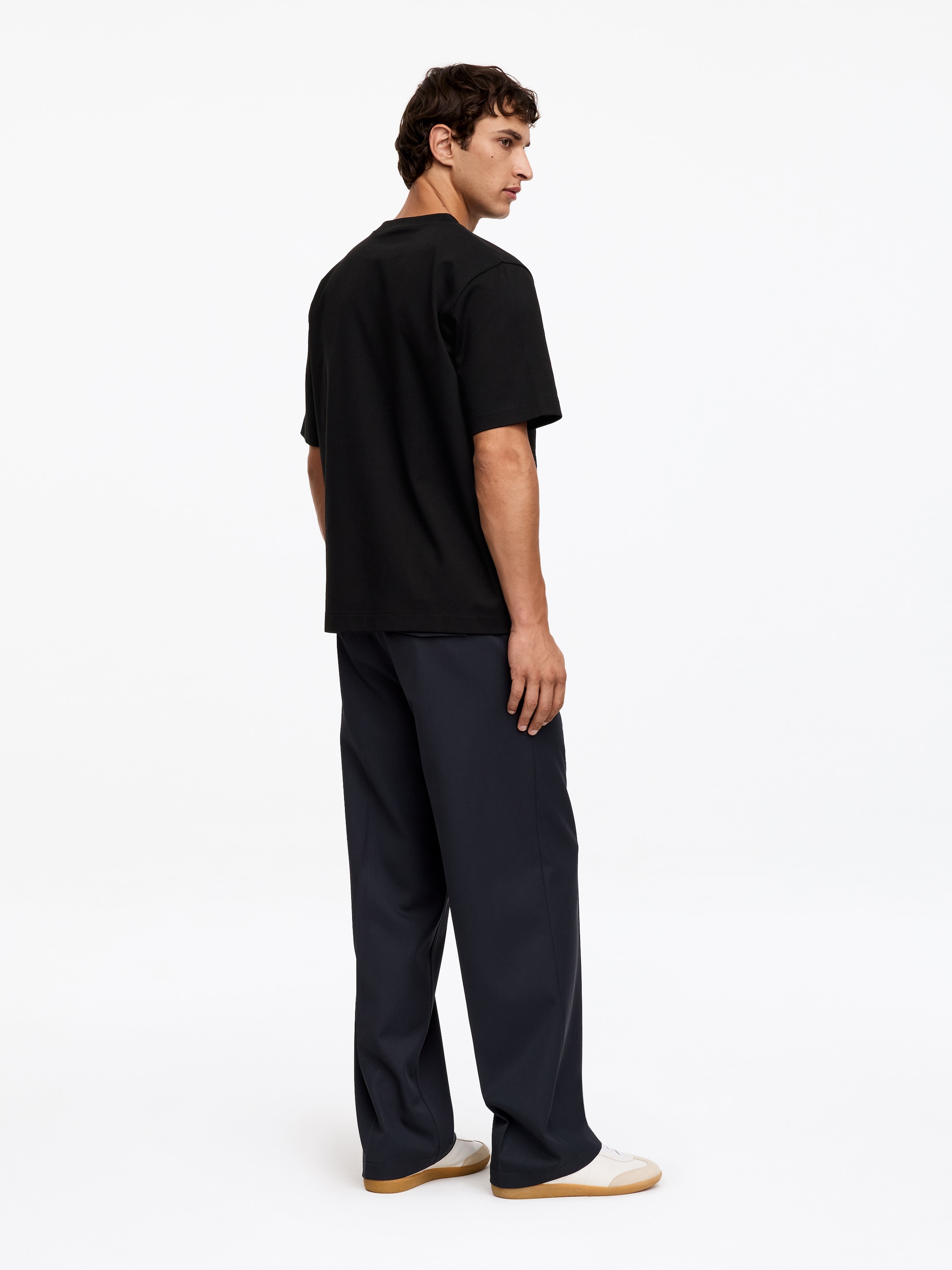 T-shirt in interlock dalla vestibilità squadrata - Nero - Loose fit - Men - StillMedia/Lookbook - 51
