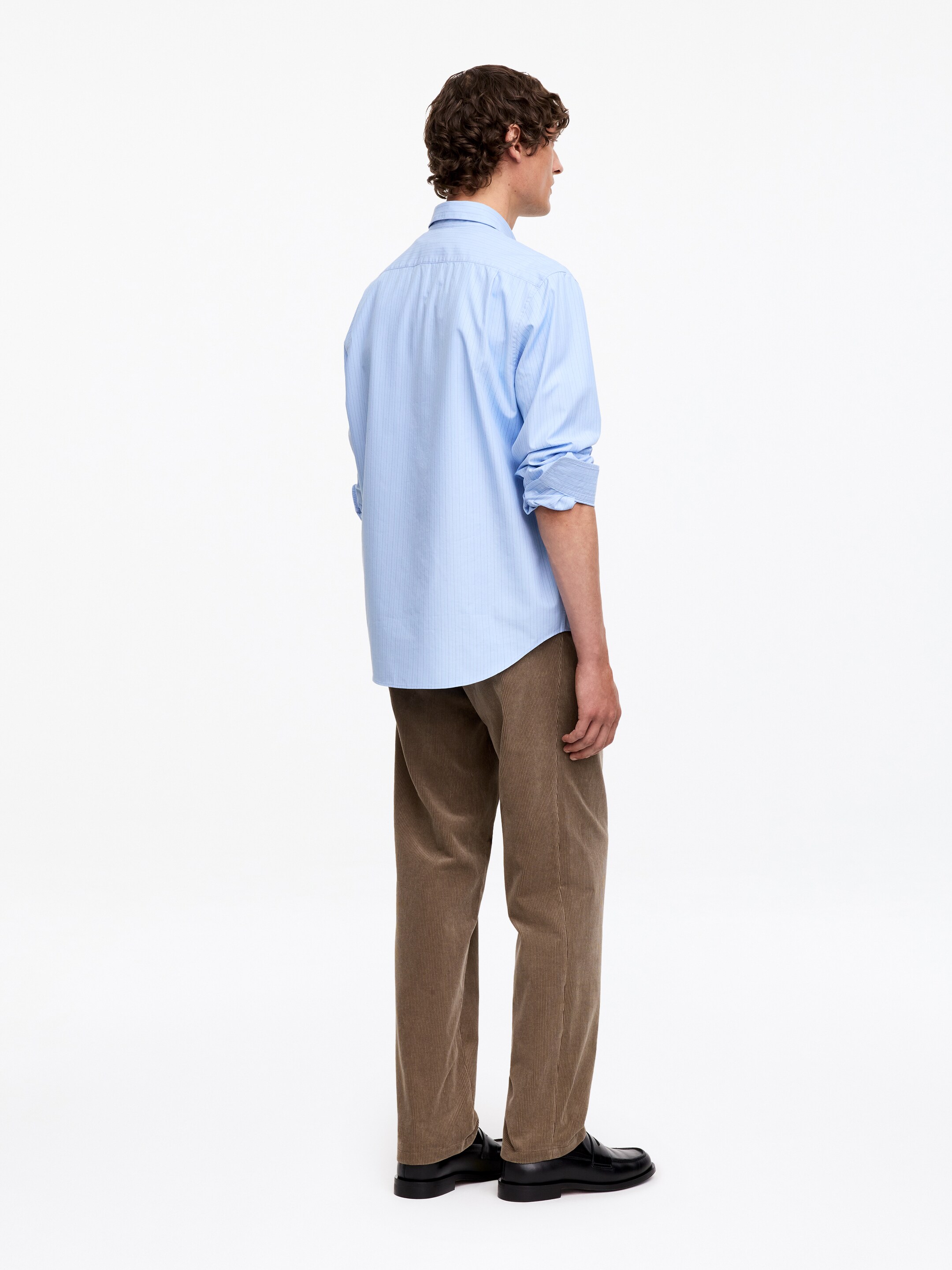 Regular Corduroy Trousers - Mole - Regular fit - men - StillMedia/Lookbook - 2