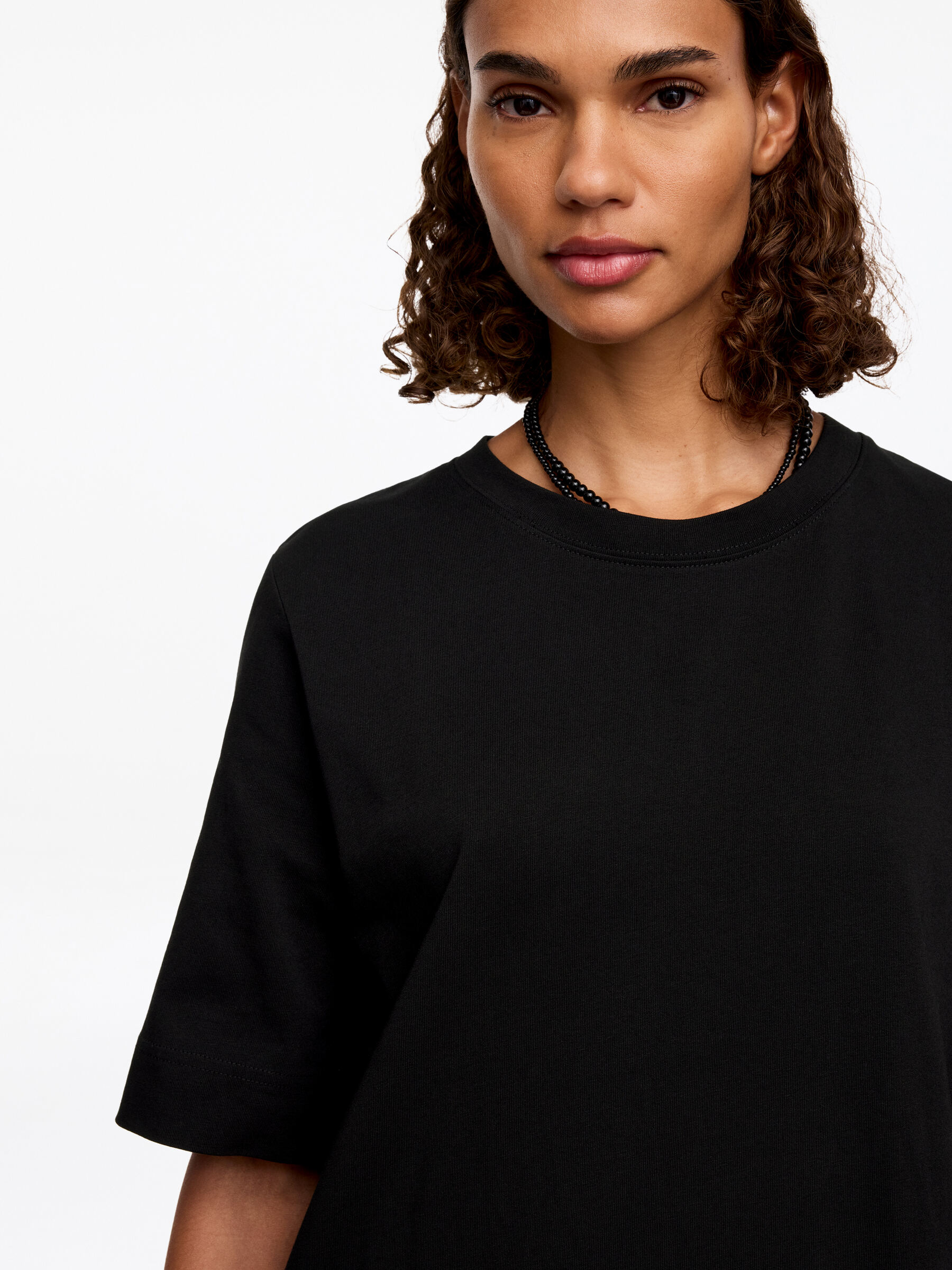 T-Shirt Dress - Black - Loose fit - Women - StillMedia/Lookbook - 9