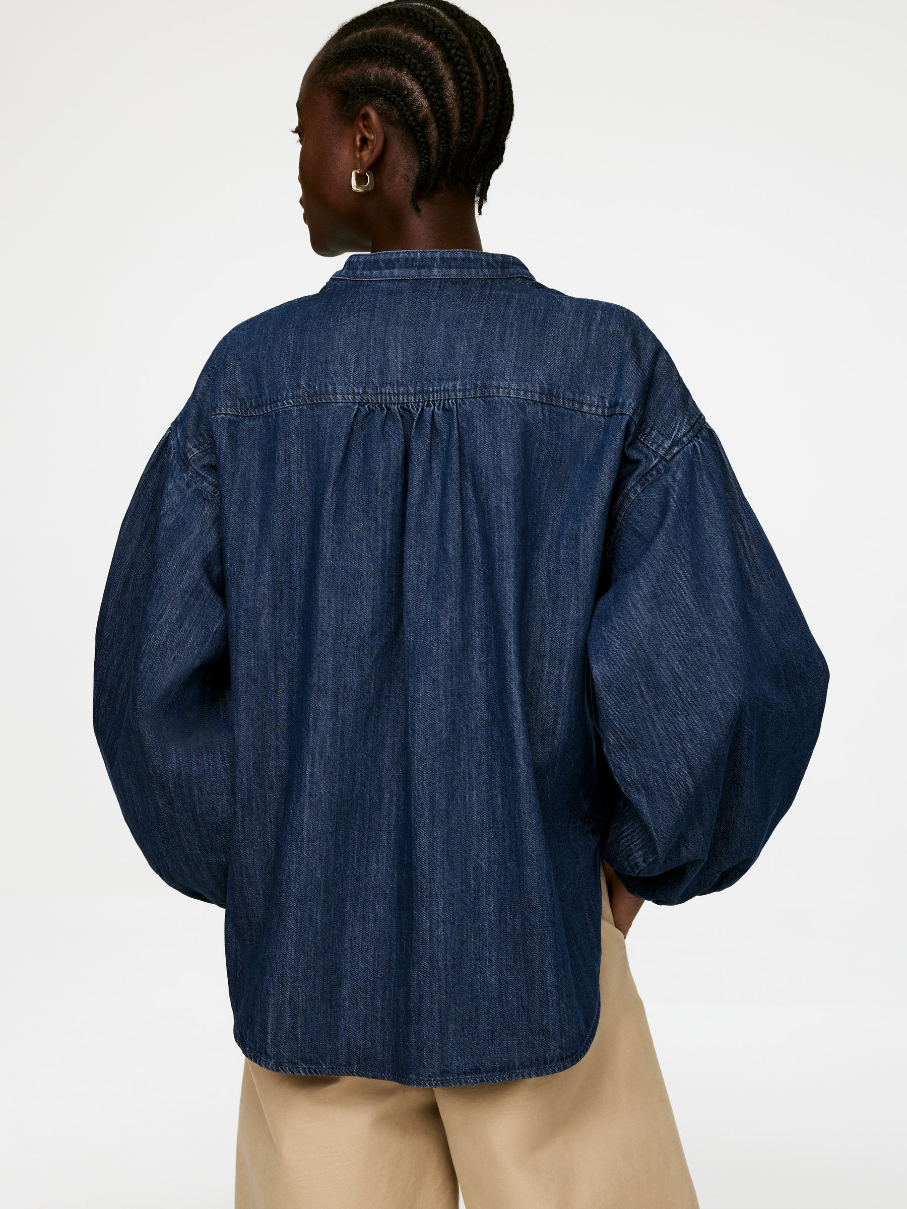 Volume-Sleeve Denim Blouse - Washed Blue - Regular fit - Women - StillMedia/Lookbook - 3