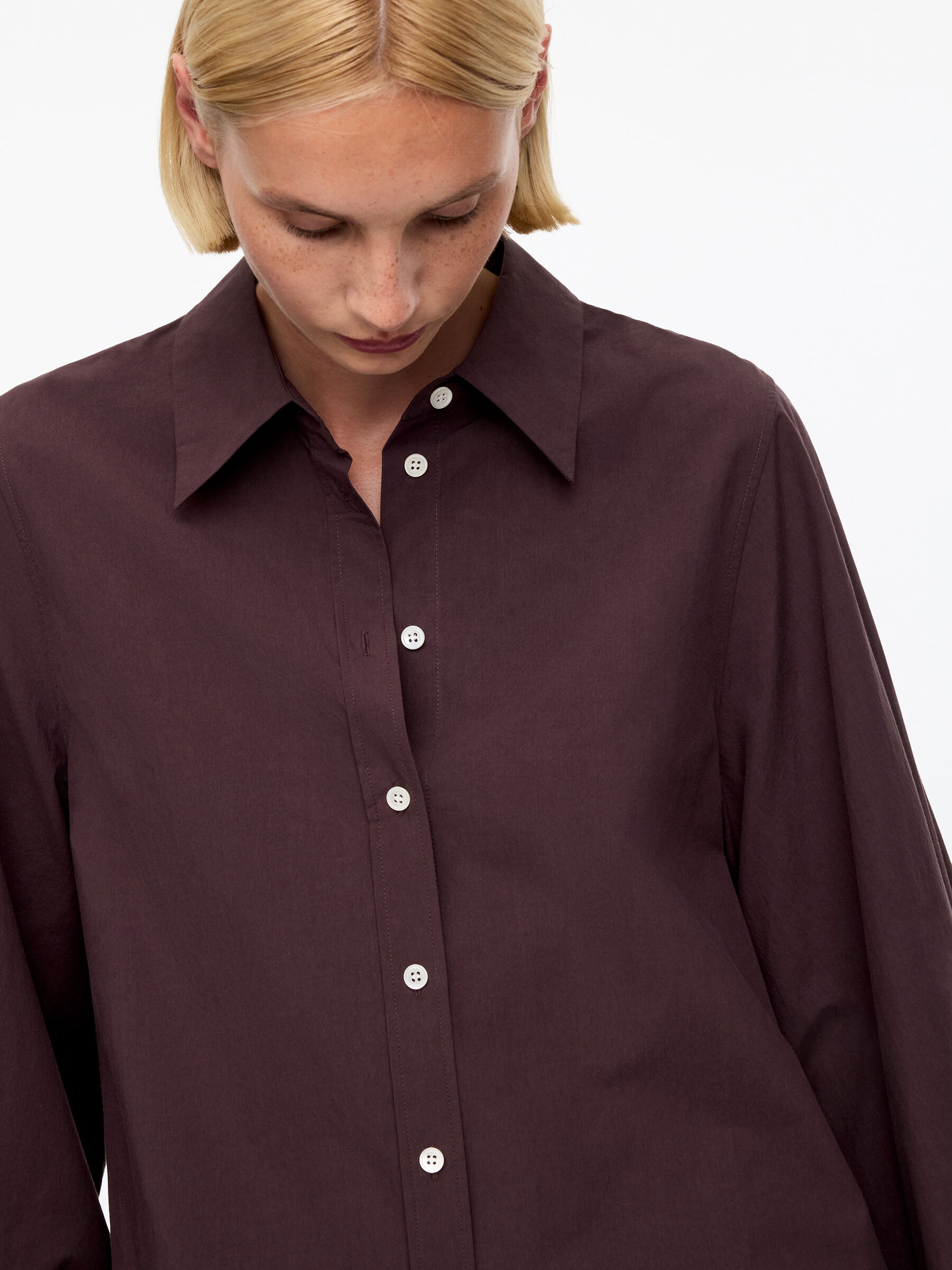 Volume-Sleeve Shirt - Dark Brown - Regular fit - Women - StillMedia/Lookbook - 3