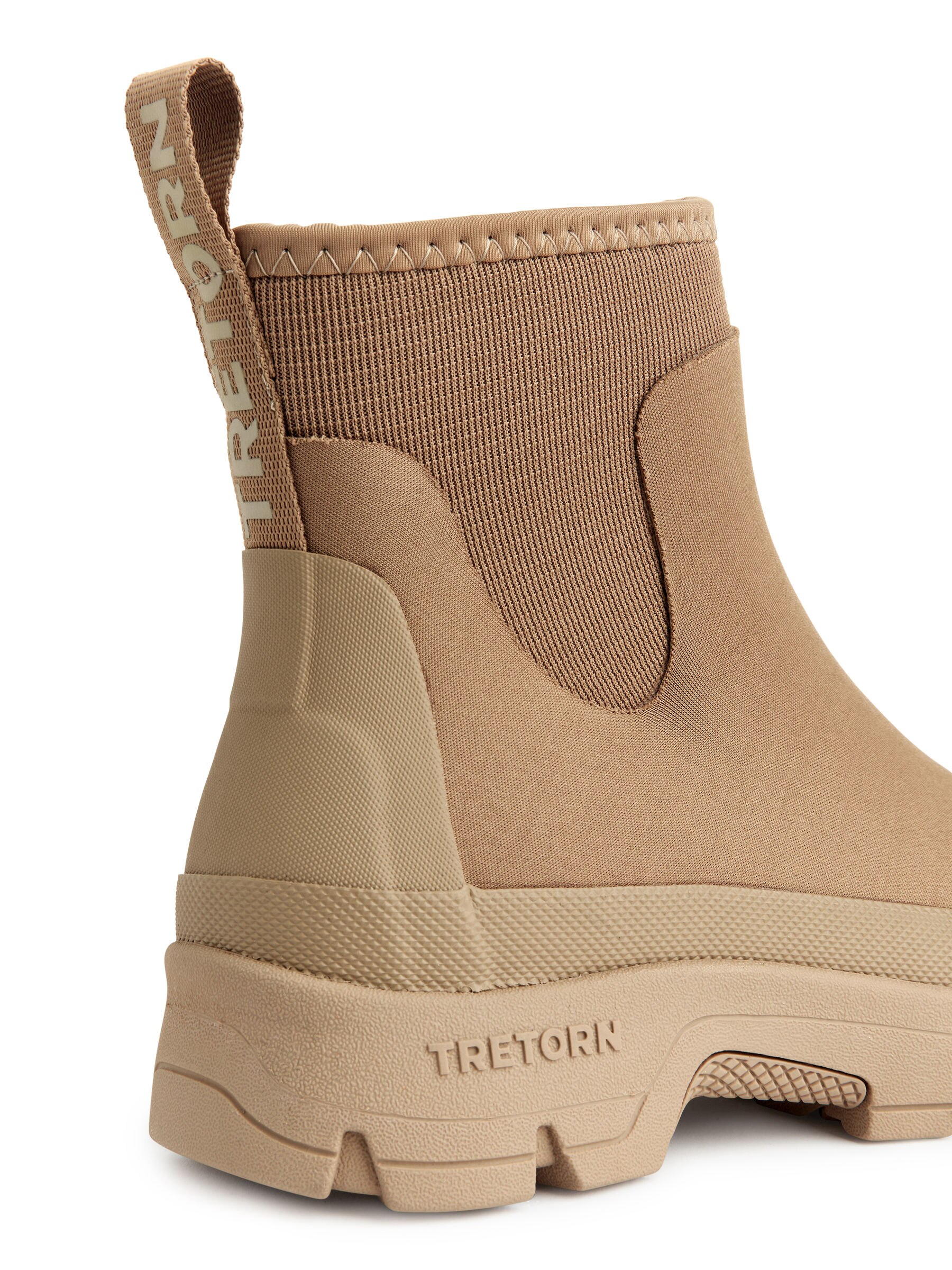 Tretorn Garpa Hybrid Boots – Beige – Women – ARKET EU