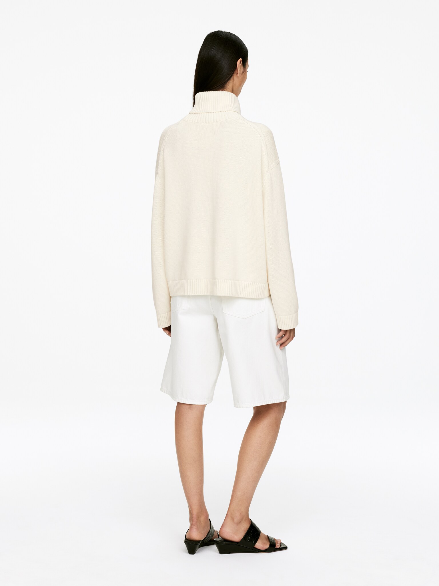 Pull à col montant - Beige clair/Noir - 4