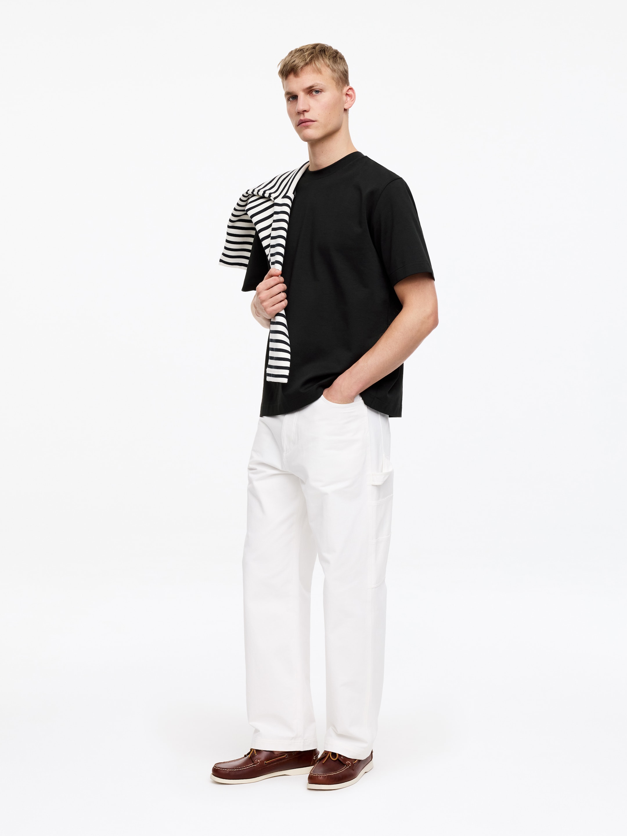 Boxy Interlock T-shirt - Black - Loose fit - Men - StillMedia/Lookbook - 47