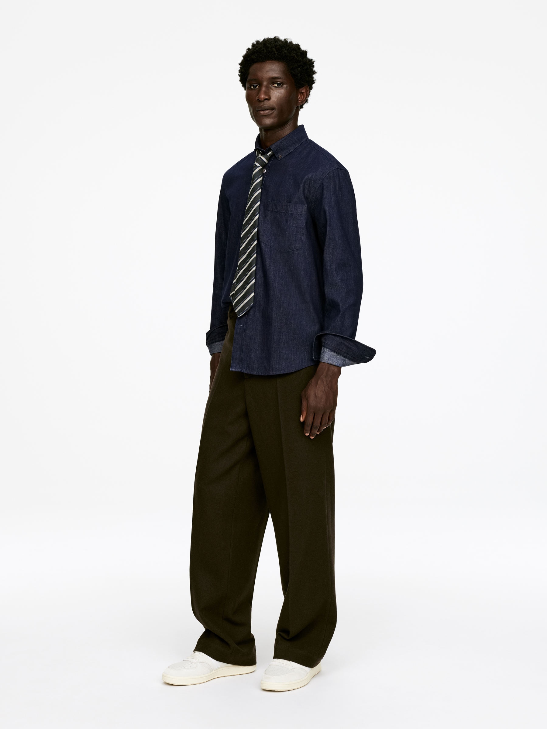 Denim Shirt - Dark Blue - Regular fit - Men - StillMedia/Lookbook - 20