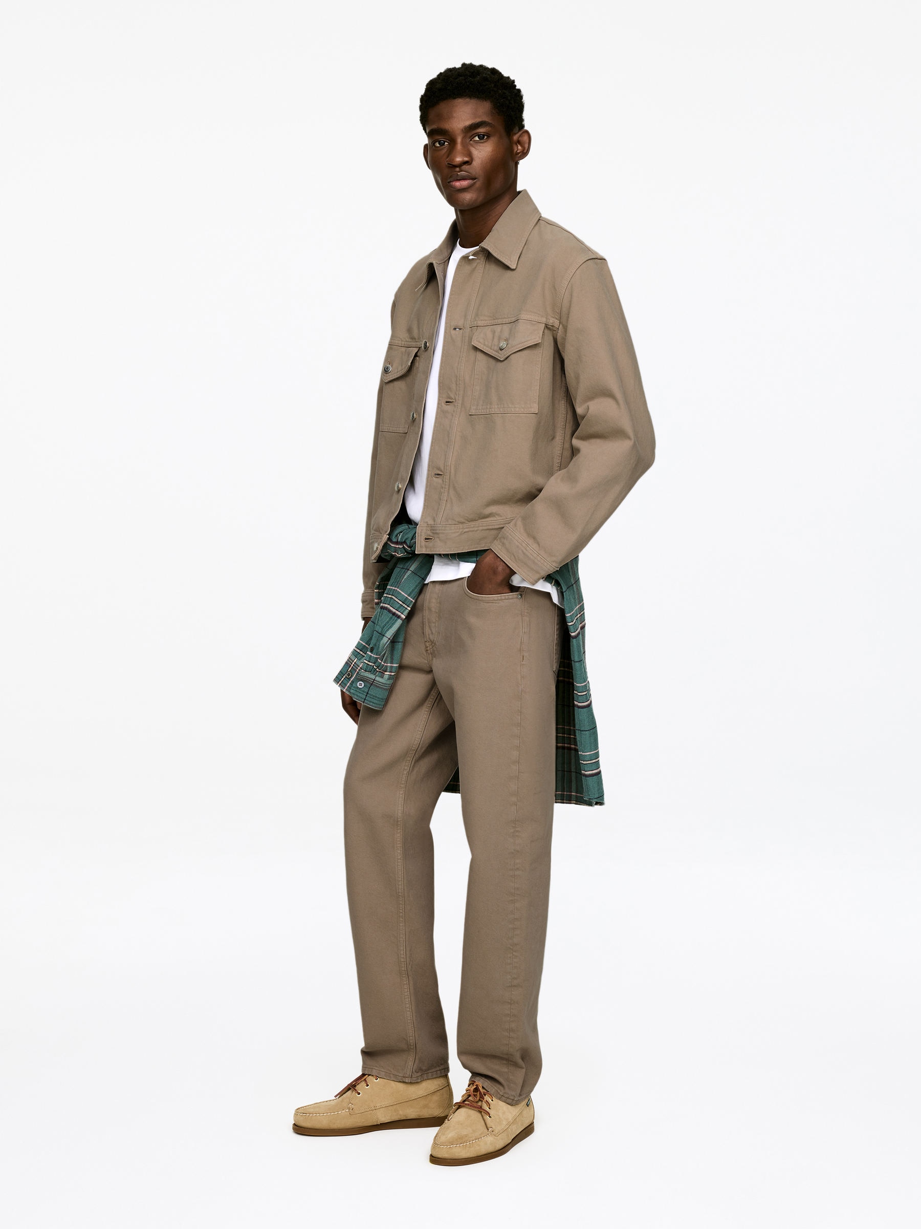 Garment-Dyed Denim Jacket - Clay - Regular fit - Men - StillMedia/Lookbook - 10