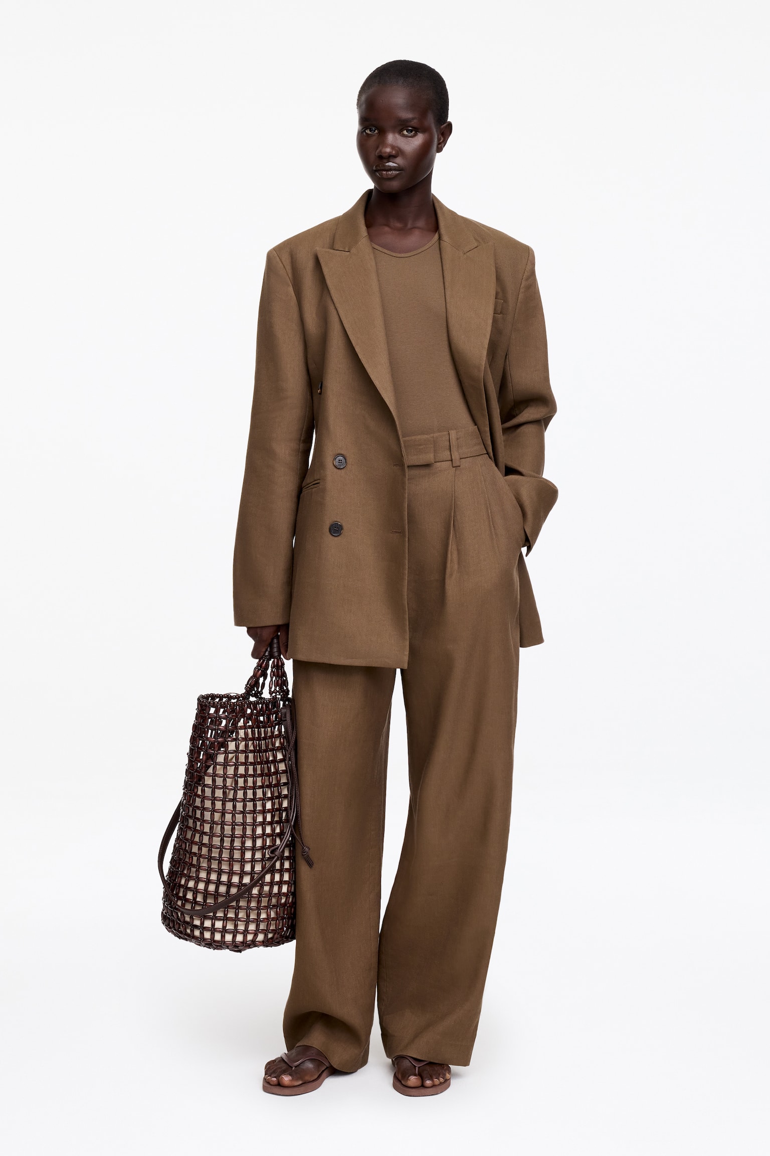 Kabelka s korálkami a koženými detailmi - Tmavohnedá - 2