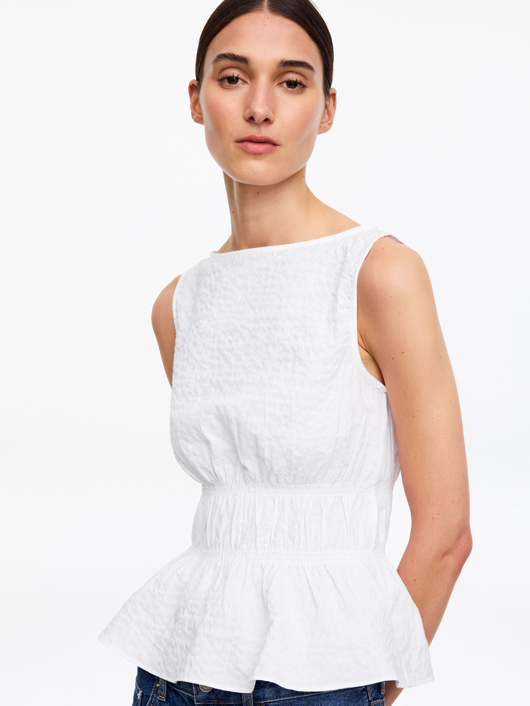 Haut smocké en seersucker - Blanc - Slim fit - Femme - StillMedia/Lookbook - 6