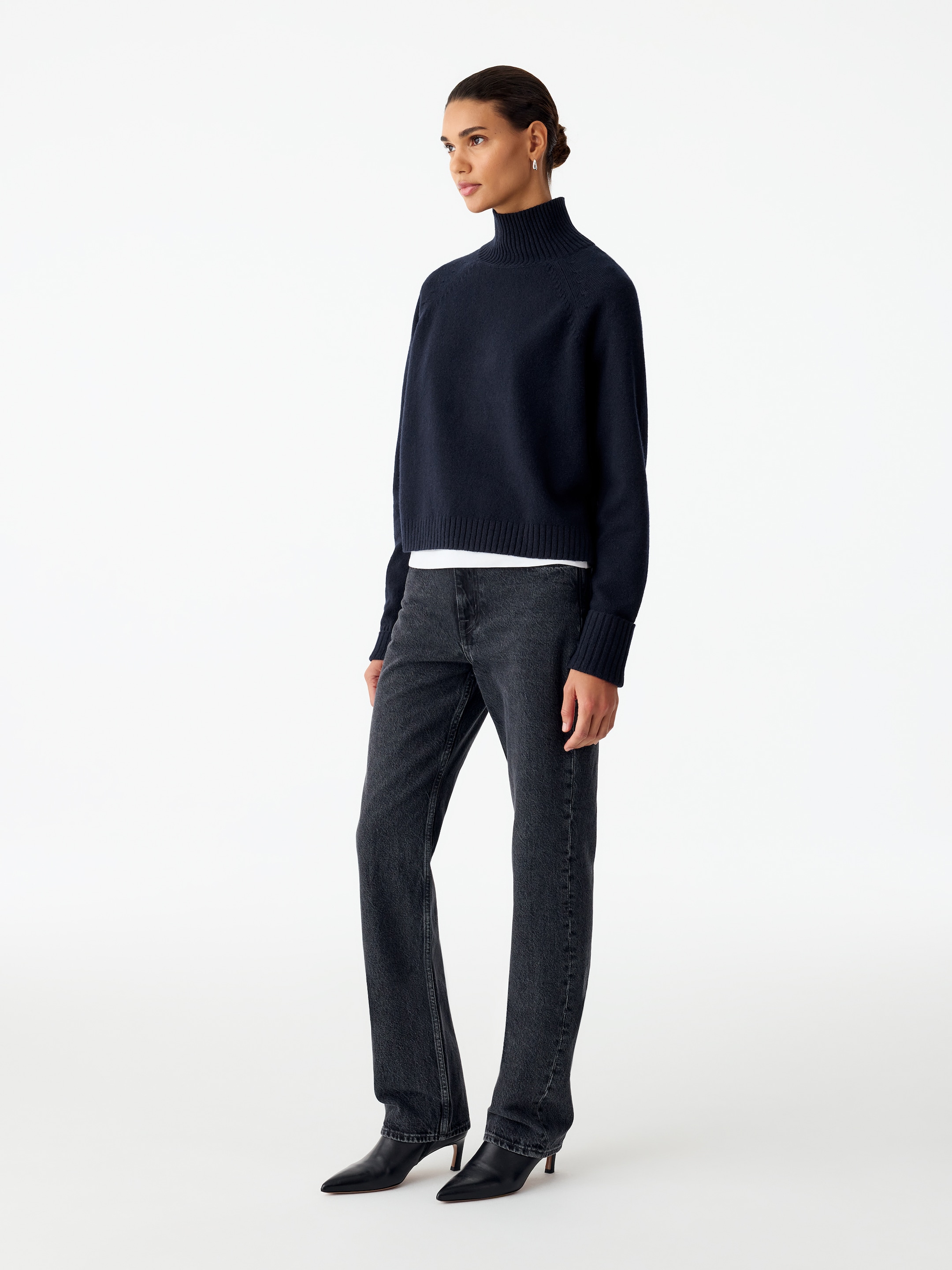 Roll-Neck Wool Jumper - Dark Blue - Regular fit - women - StillMedia/Lookbook - 8