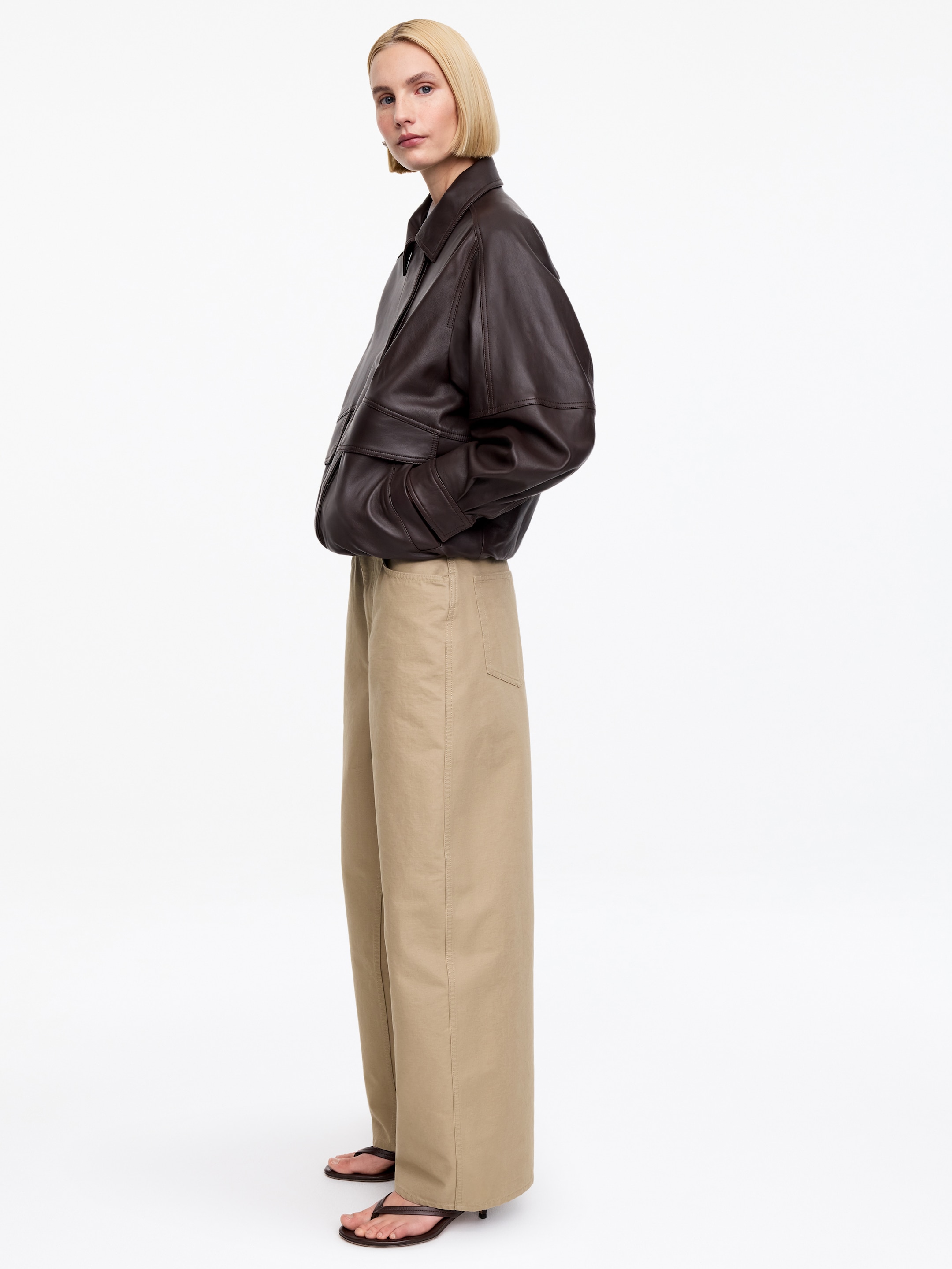 Barrel-Hose aus Baumwolle - Beige - Loose Fit - Women - StillMedia/Lookbook - 4