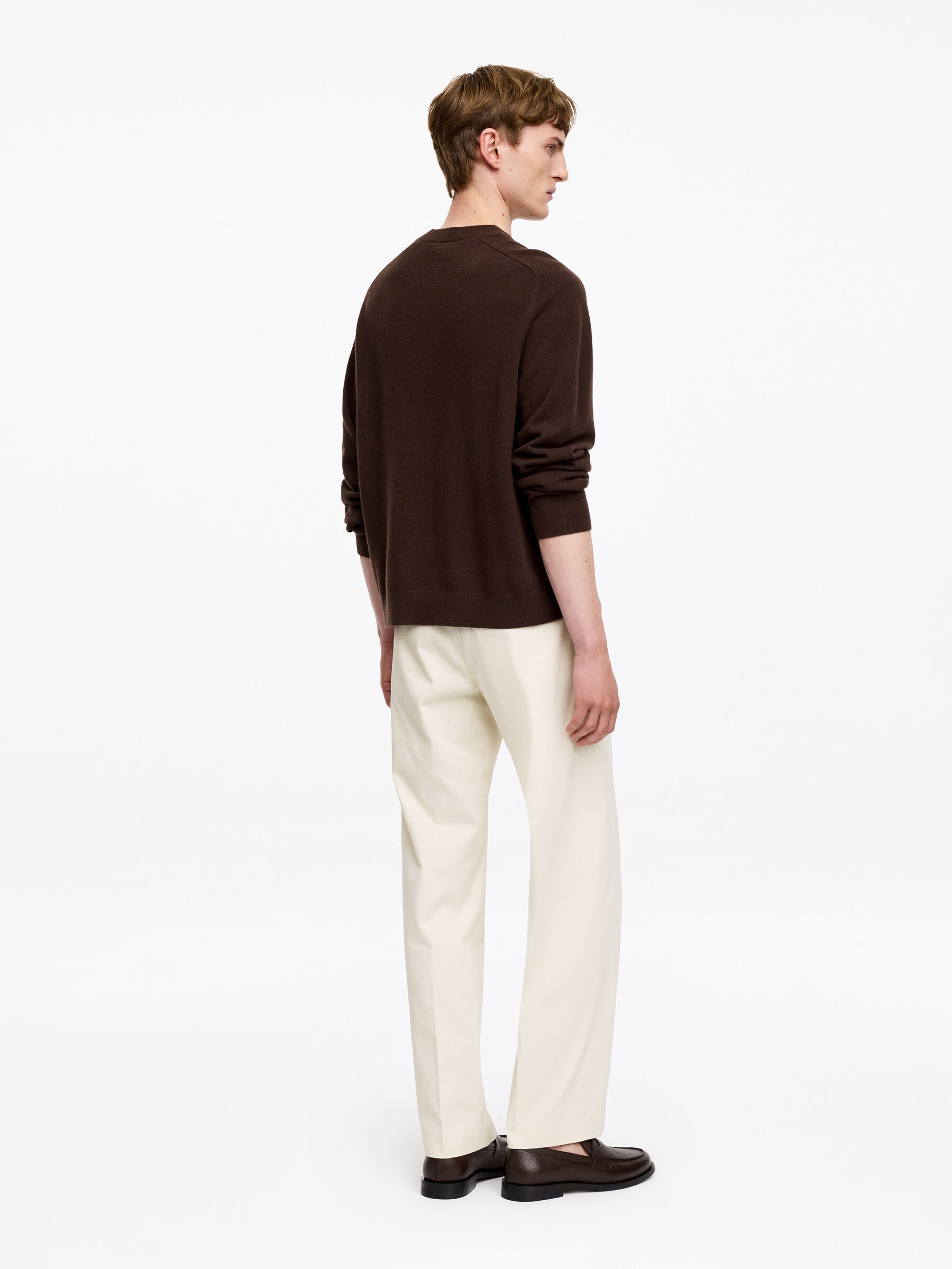 Pantalones de sarga de algodón de corte relajado - Blanco roto - Corte relajado - Men - StillMedia/Lookbook - 5