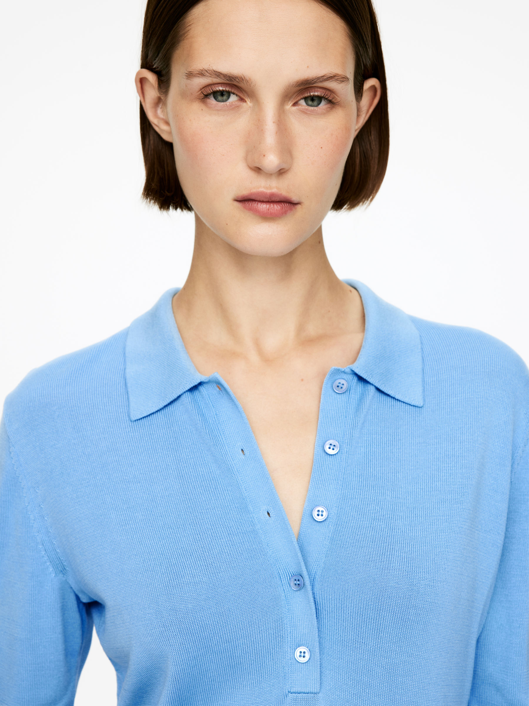 Knitted Polo Shirt - Light Blue - Regular fit - Women - StillMedia/Lookbook - 4