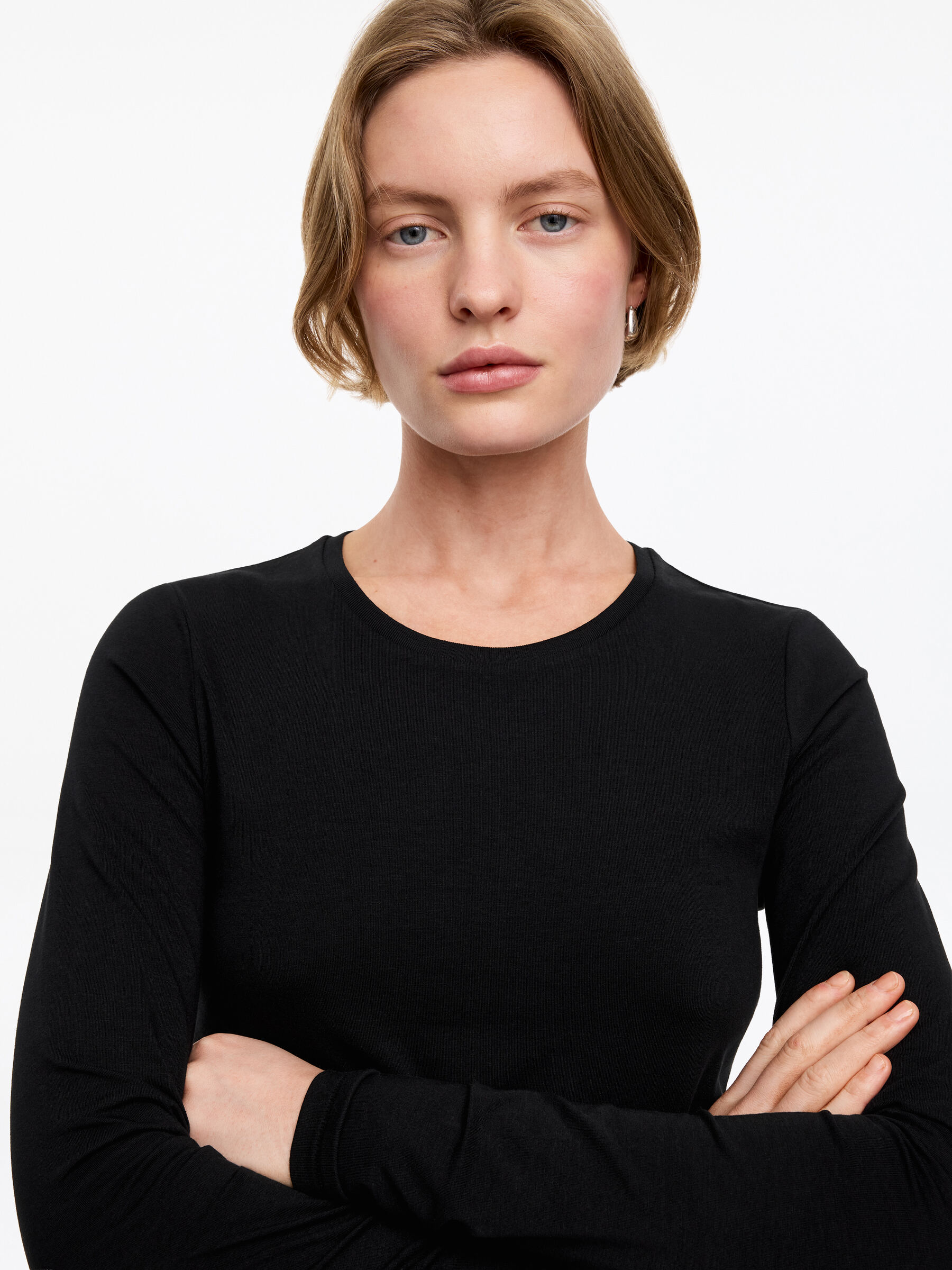 Dopasowany T-shirt z długim rękawem - Czarny - Wąski fason - Women - StillMedia/Lookbook - 9
