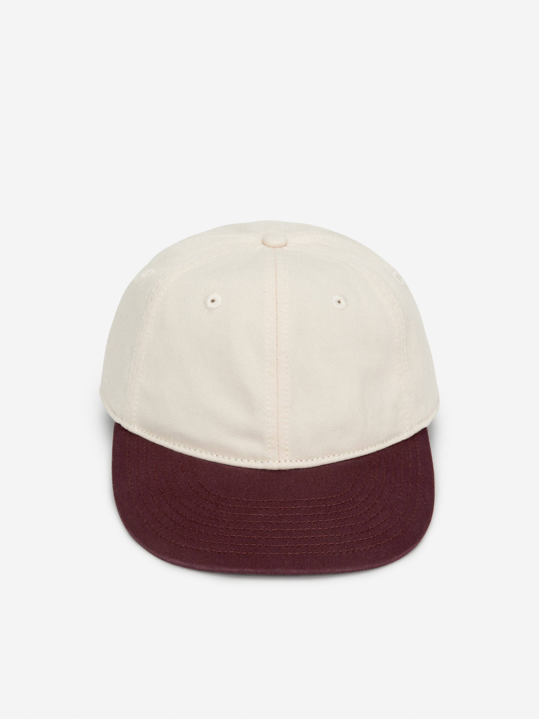 Contrast-Colour Cap - White/Dark Red - Men - StillMedia/DescriptiveStillLife - 2