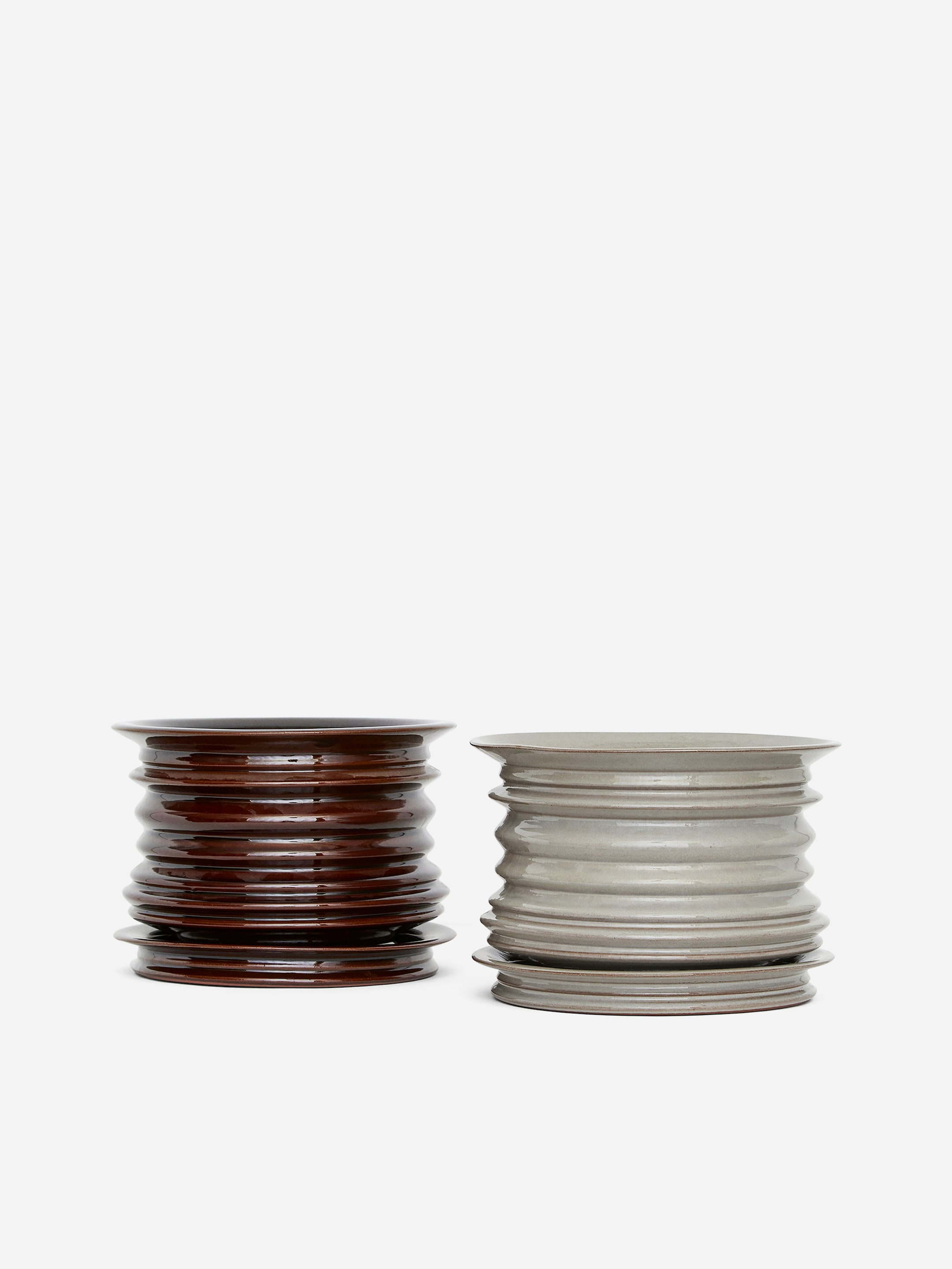 Zobacz większy obraz: Ceramiczna doniczka 22 cm - Szary - HOME | H&M PL 2