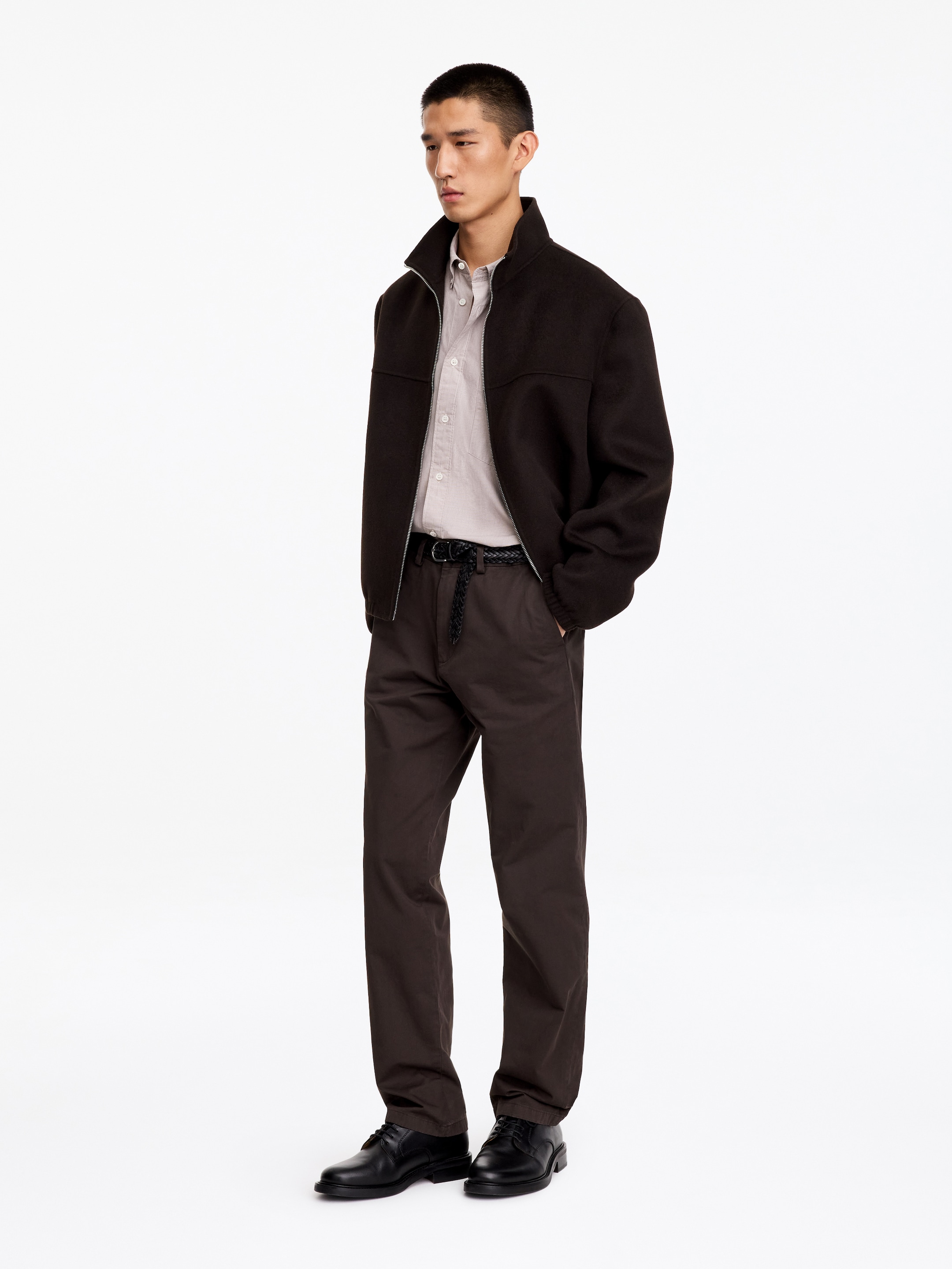 Straight Cotton Chinos - Dark Brown - Regular fit - men - StillMedia/Lookbook - 3