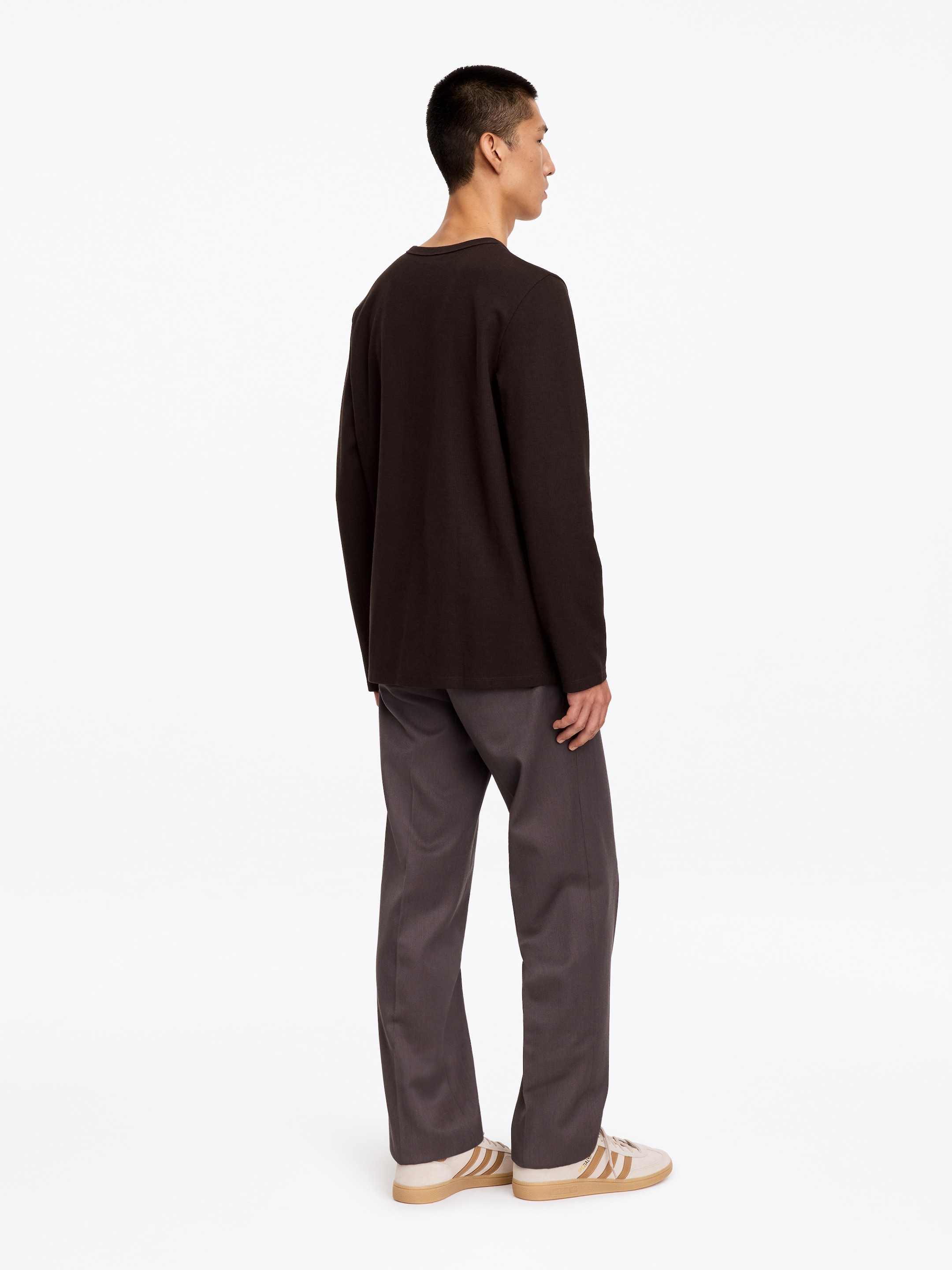 Henley Shirt - Brown - Regular fit - men - StillMedia/Lookbook - 4