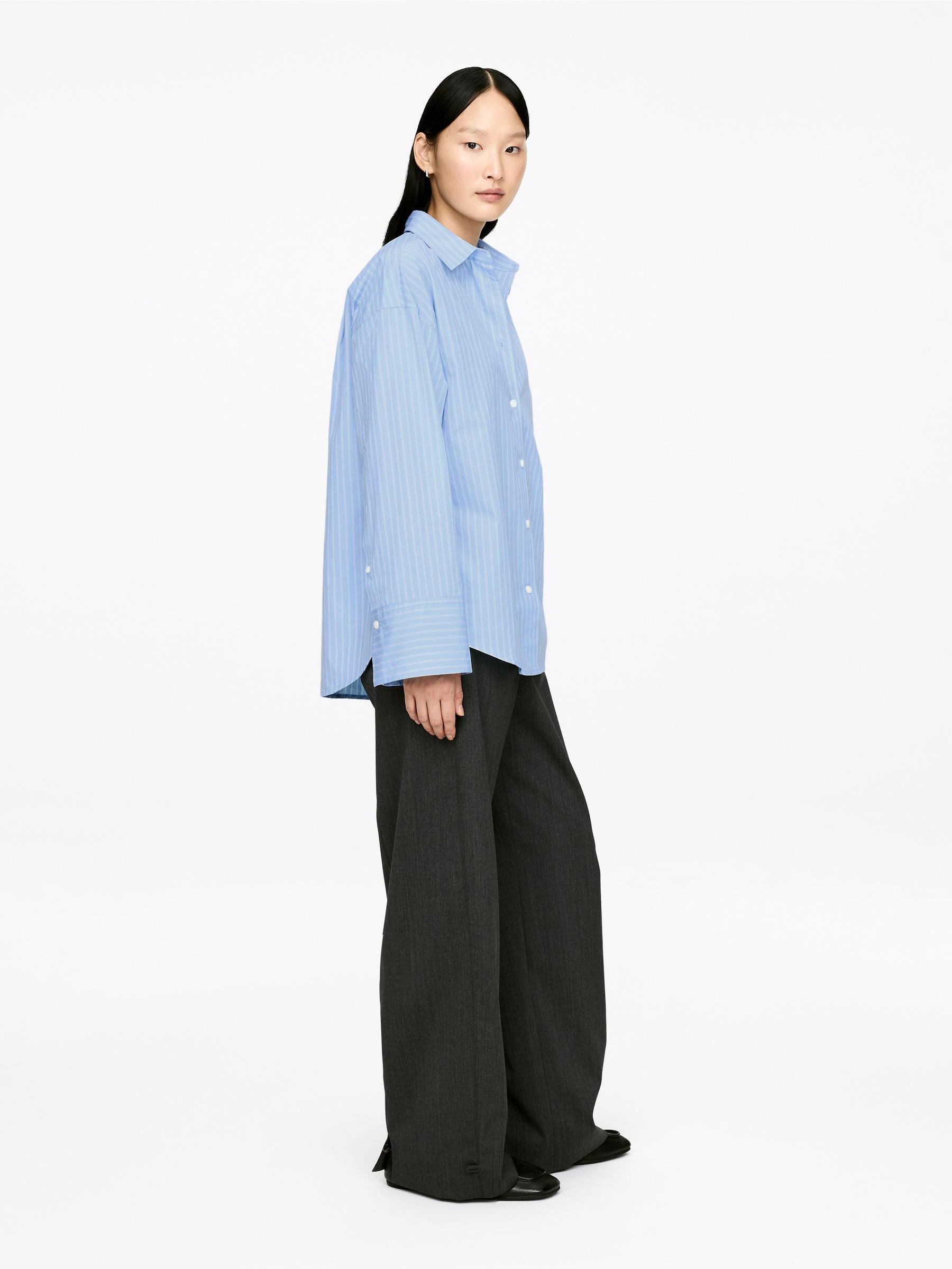 Wide-Sleeve Cotton Shirt - Light Blue - Relaxed fit - Women - StillMedia/Lookbook - 9