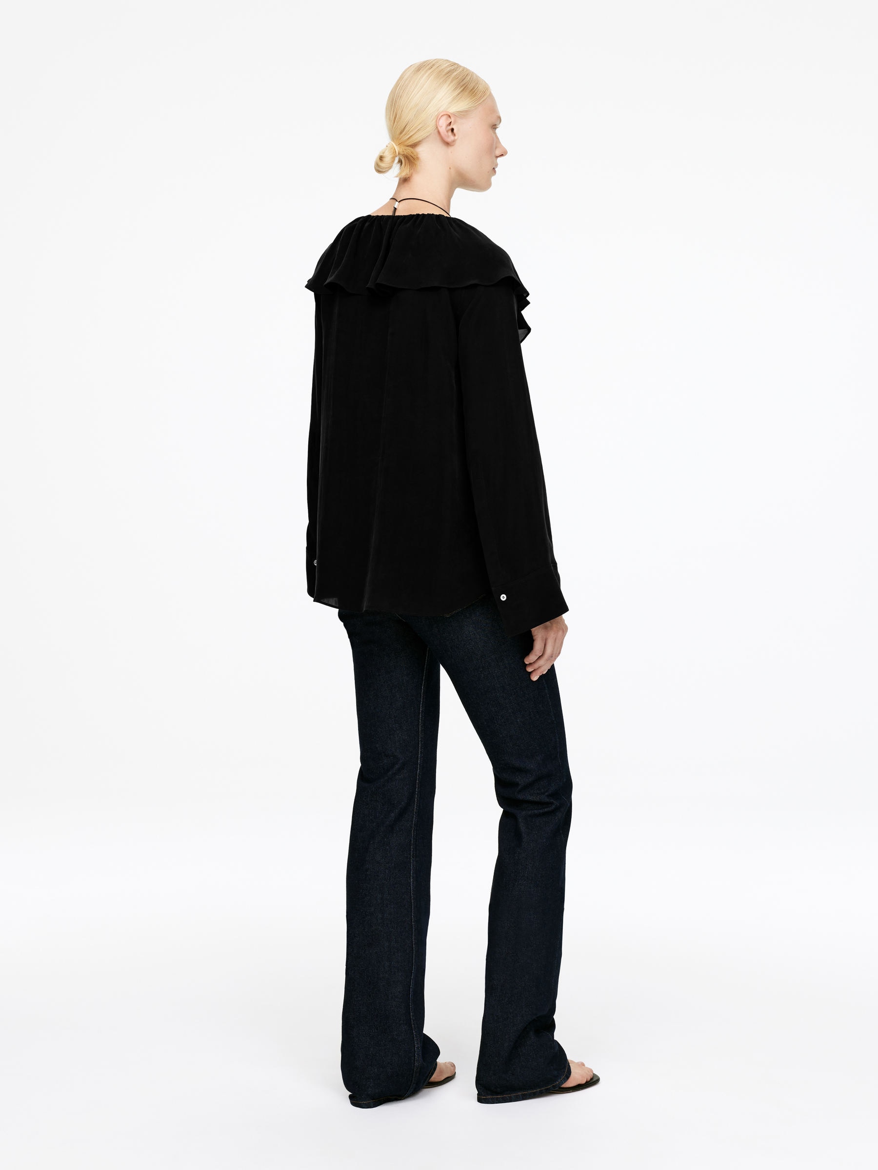 Frill-Collar Blouse - Black - Regular fit - Women - StillMedia/Lookbook - 5