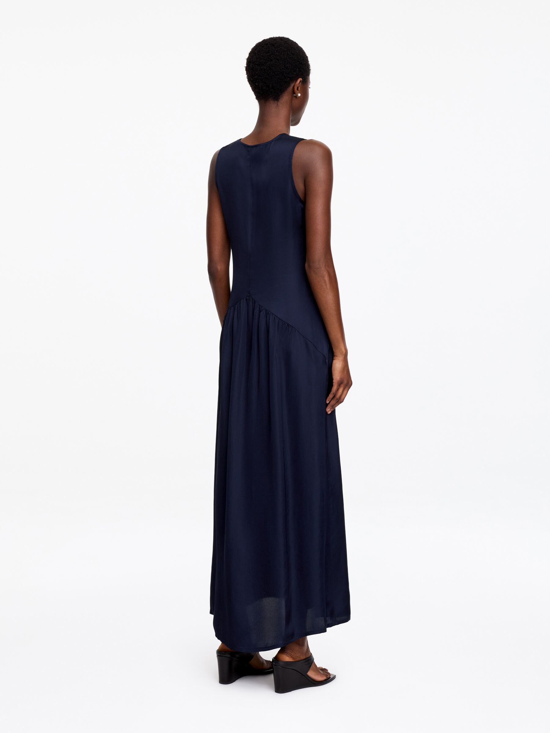 Robe longue avec empiècements en organza - Bleu foncé - Regular fit - Femme - StillMedia/Lookbook - 2
