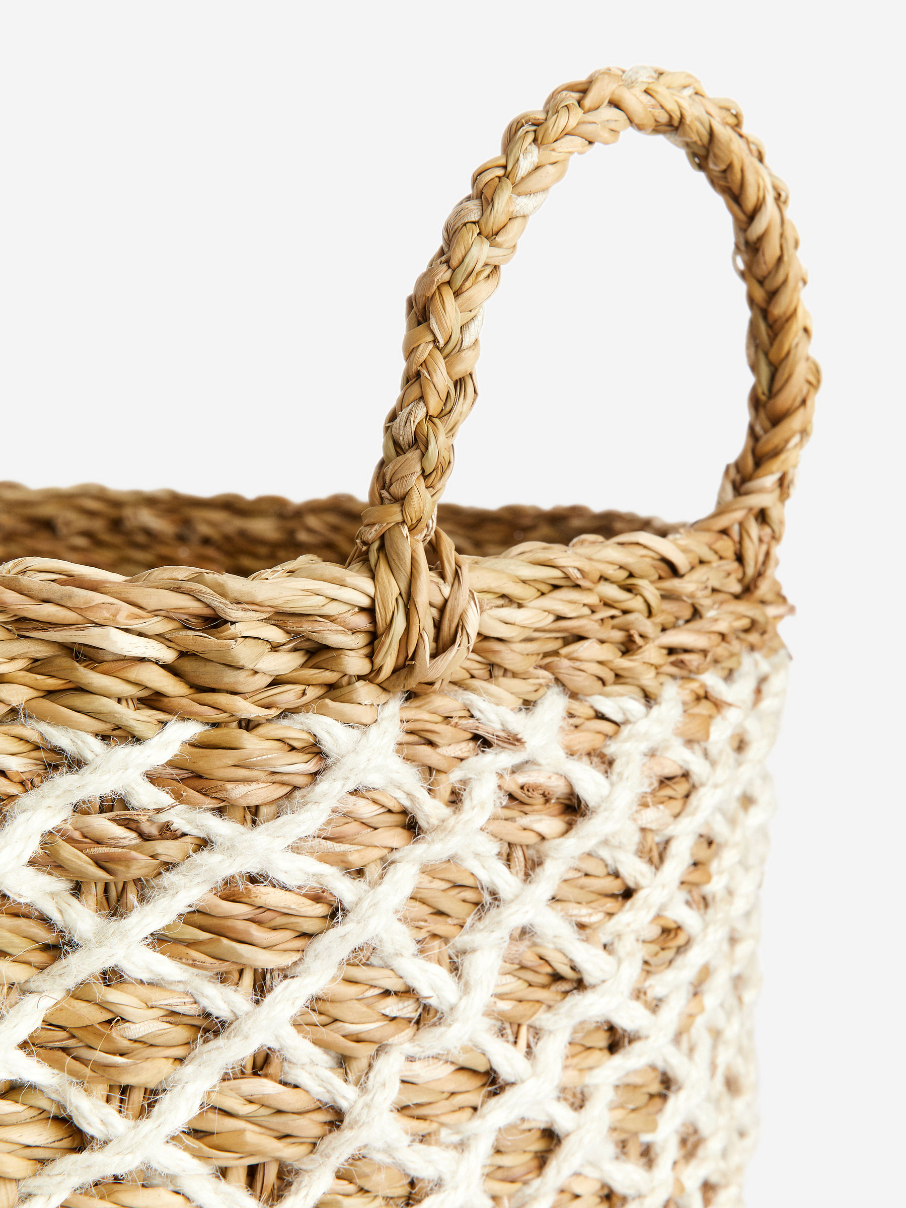 Medium Storage Basket - Beige/Off White - Homeware - StillMedia/DescriptiveDetail - 1