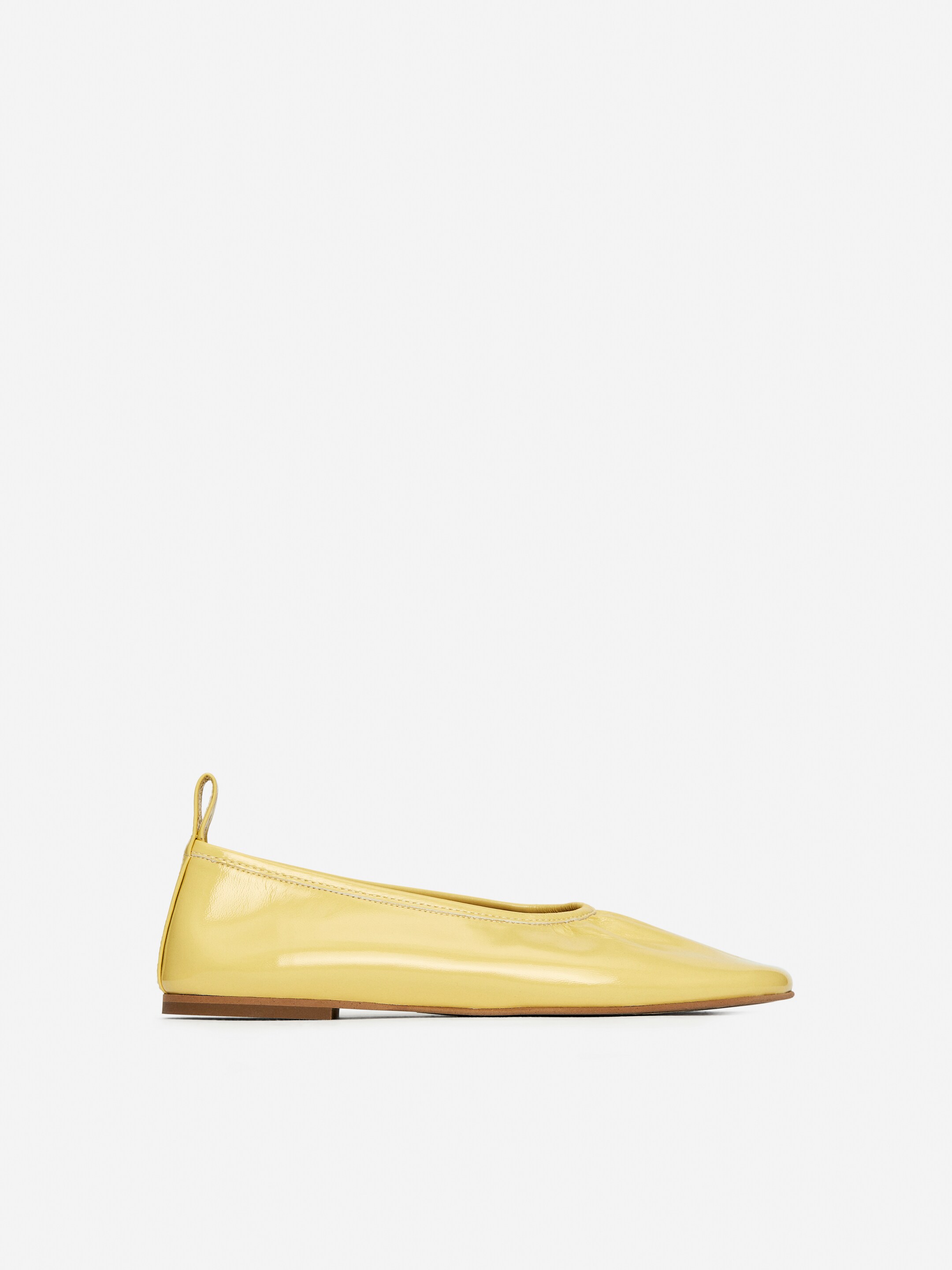 Ver imagem maior: Sabrinas em pele envernizada - Amarelo-claro - SENHORA | H&M PT 1