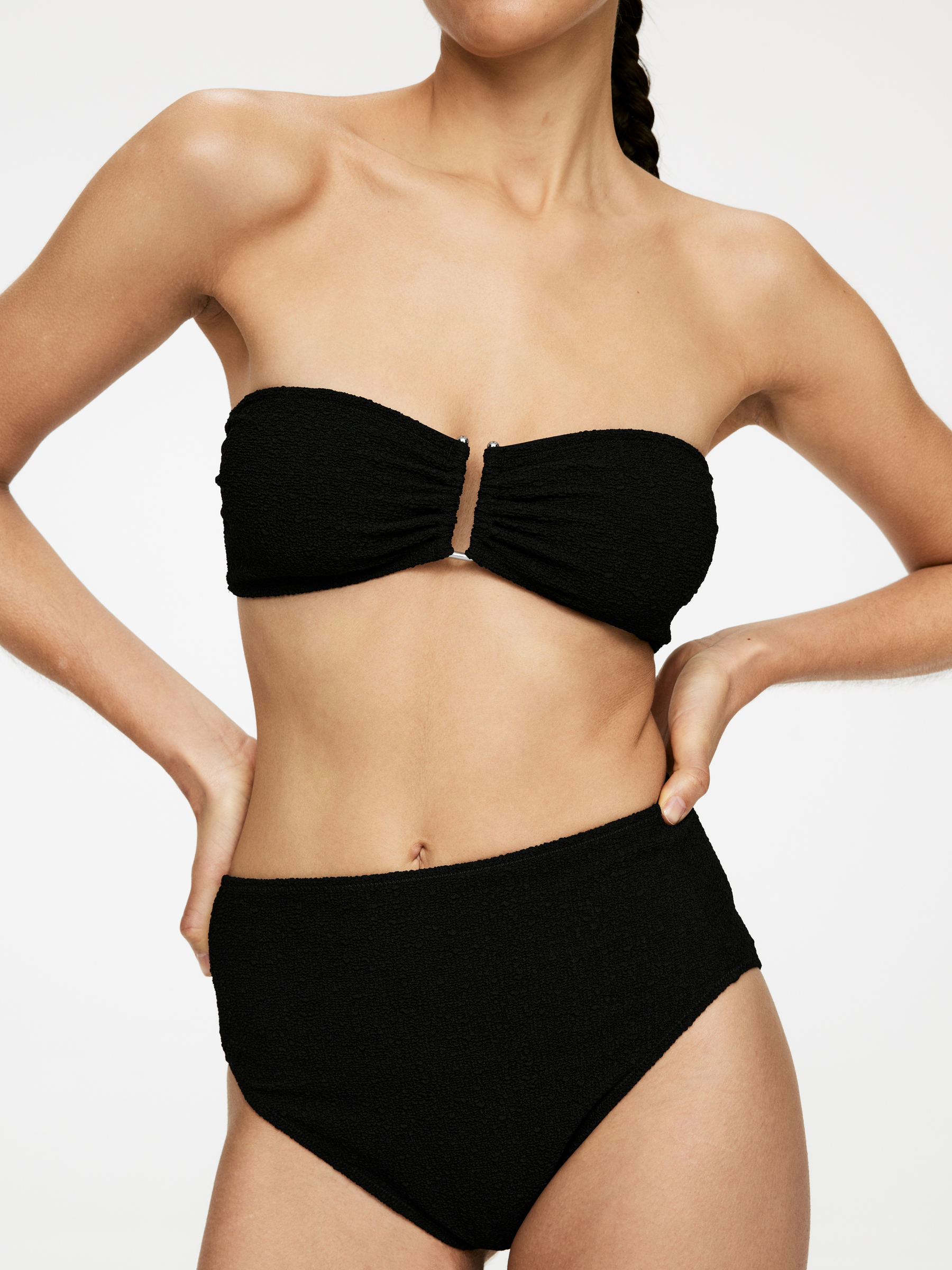Crinkle Bikini Bottom - Black - Women - StillMedia/Lookbook - 8