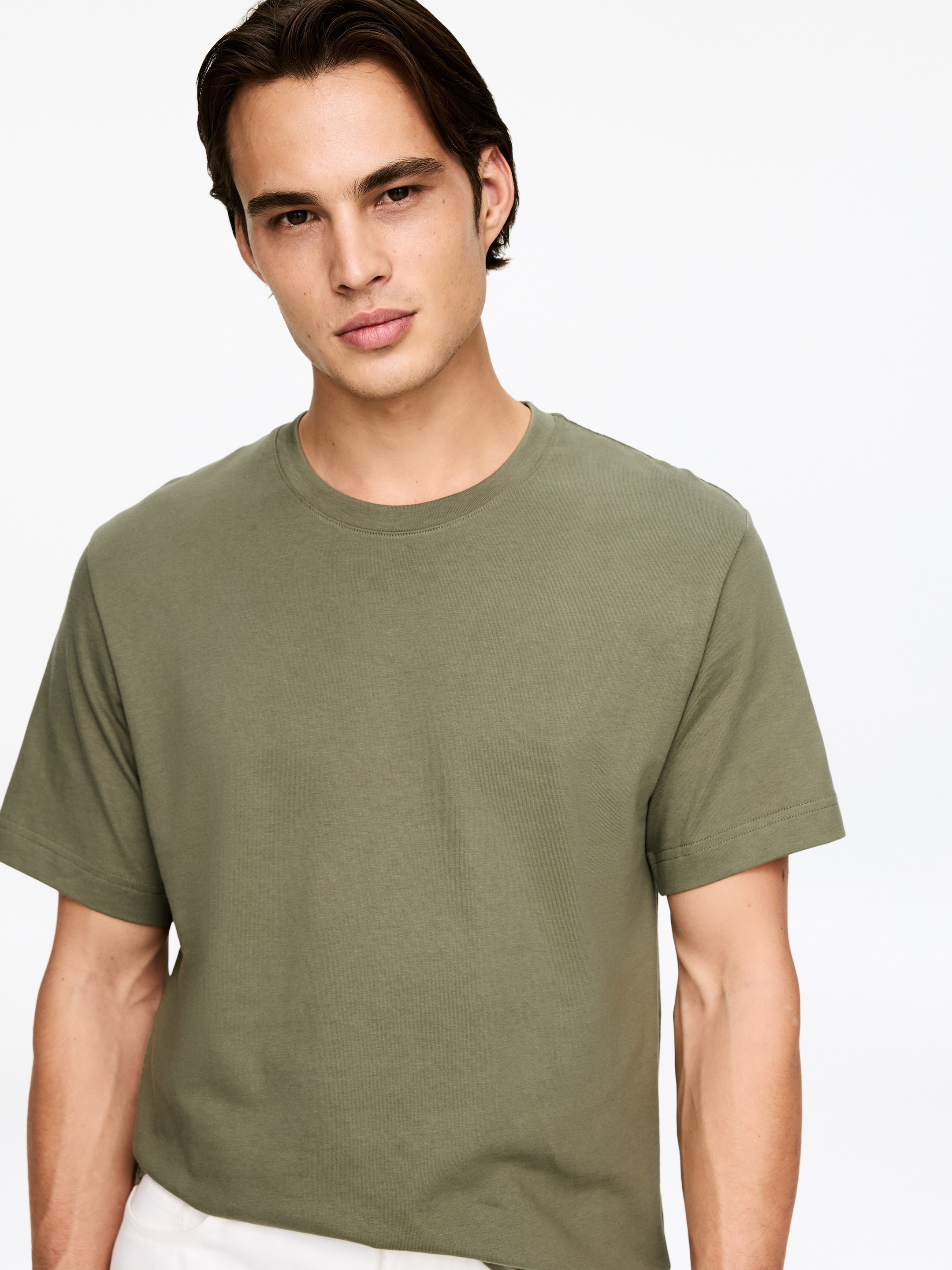 220 GSM Relaxed T-Shirt - Khakigrön - Regular fit - Men - StillMedia/Lookbook - 3