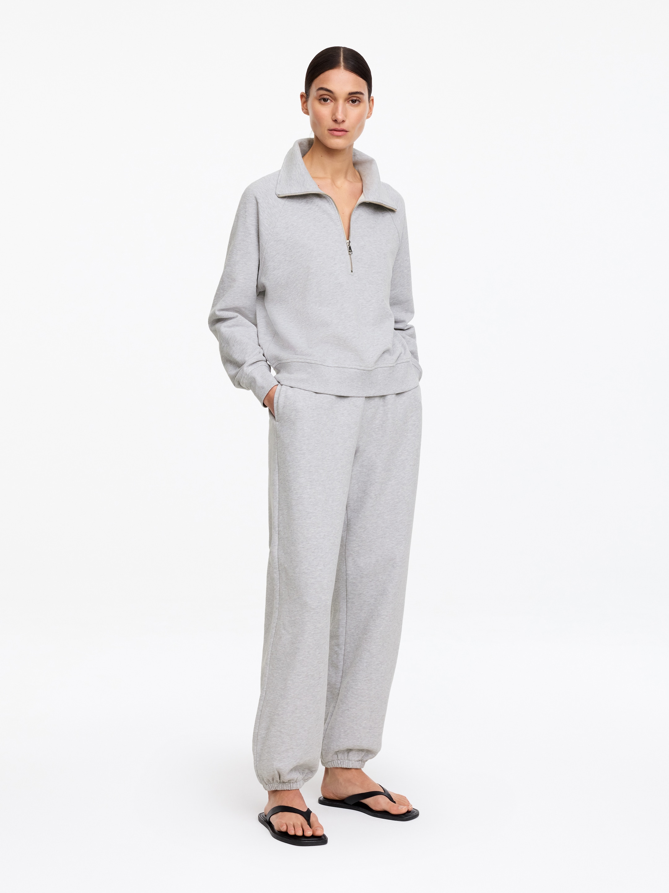 Zapinana do połowy bluza frotté - Szary - Fason swobodny - Women - StillMedia/Lookbook - 2