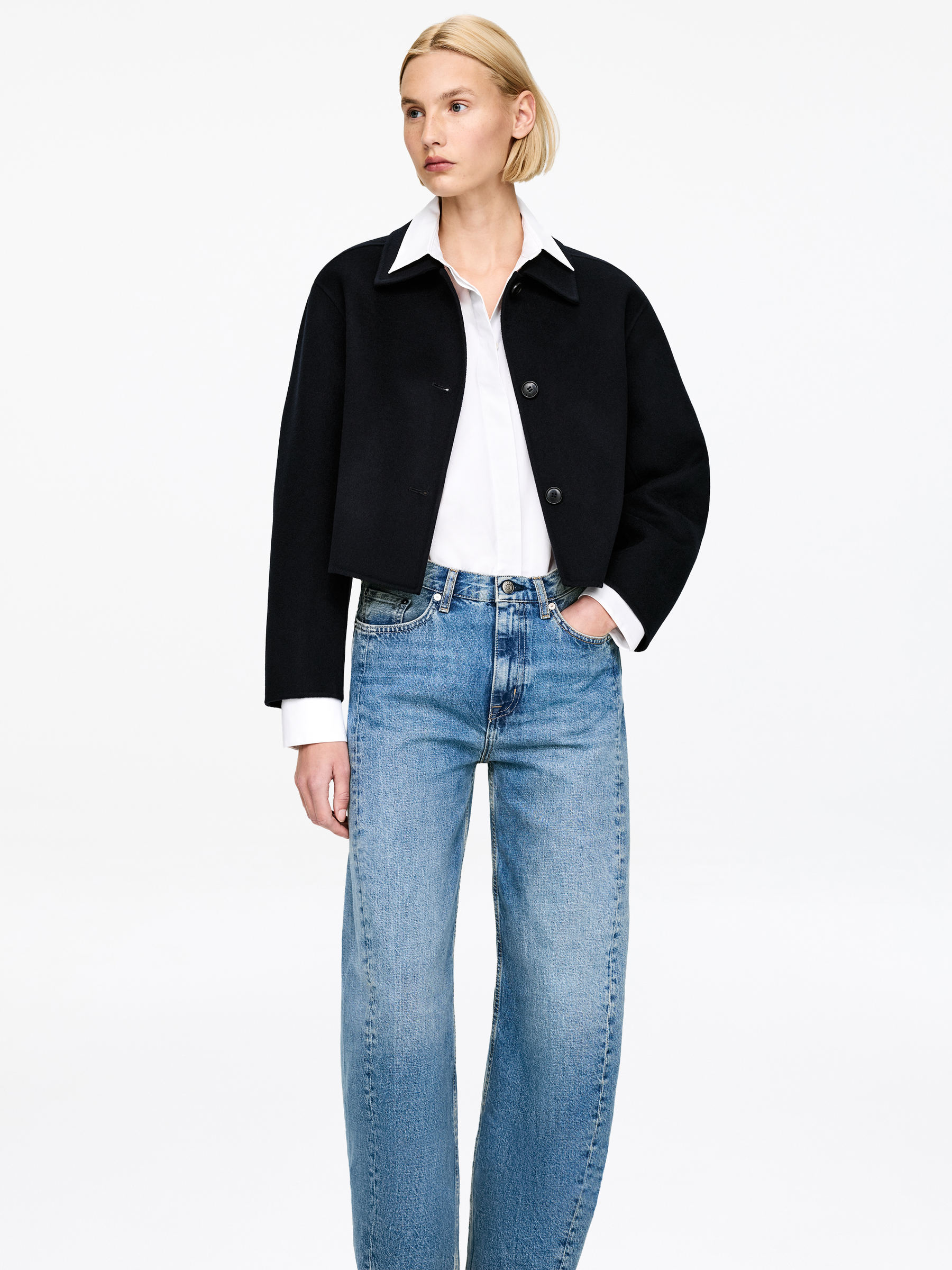 BLOOM Barrel Jeans - Mid Blue - Relaxed fit - Women - StillMedia/Lookbook - 3