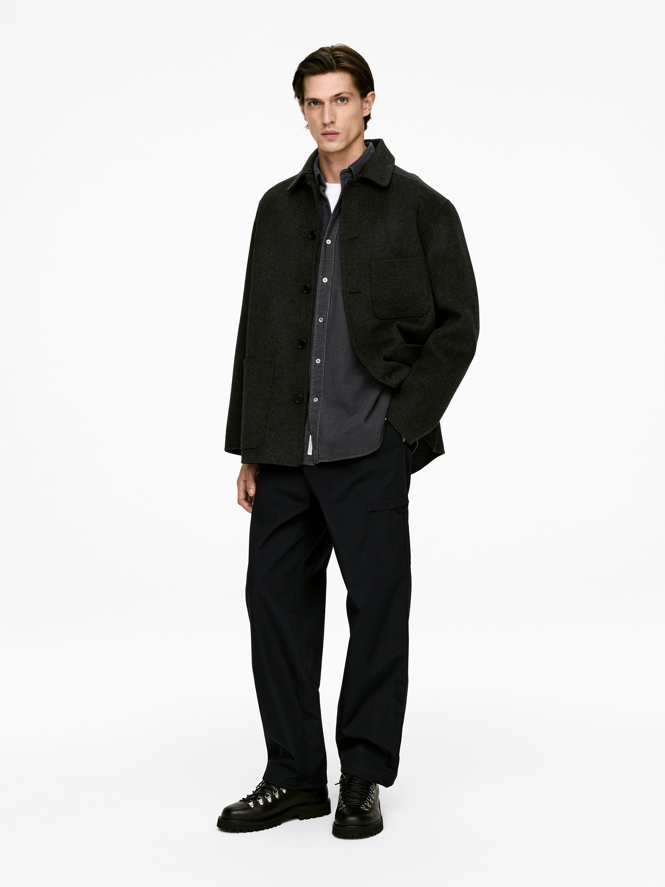 Relaxed Corduroy Shirt - Dark Grey - Relaxed fit - Men - StillMedia/Lookbook - 4