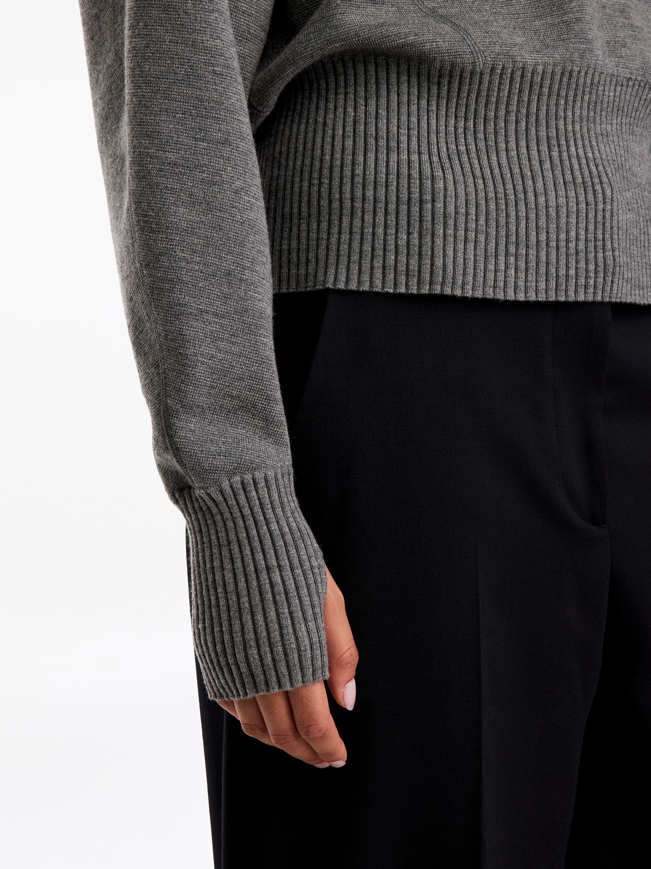 Pullover aus Merinowolle mit Stehkragen - Graumeliert - Loose Fit - women - StillMedia/Lookbook - 5