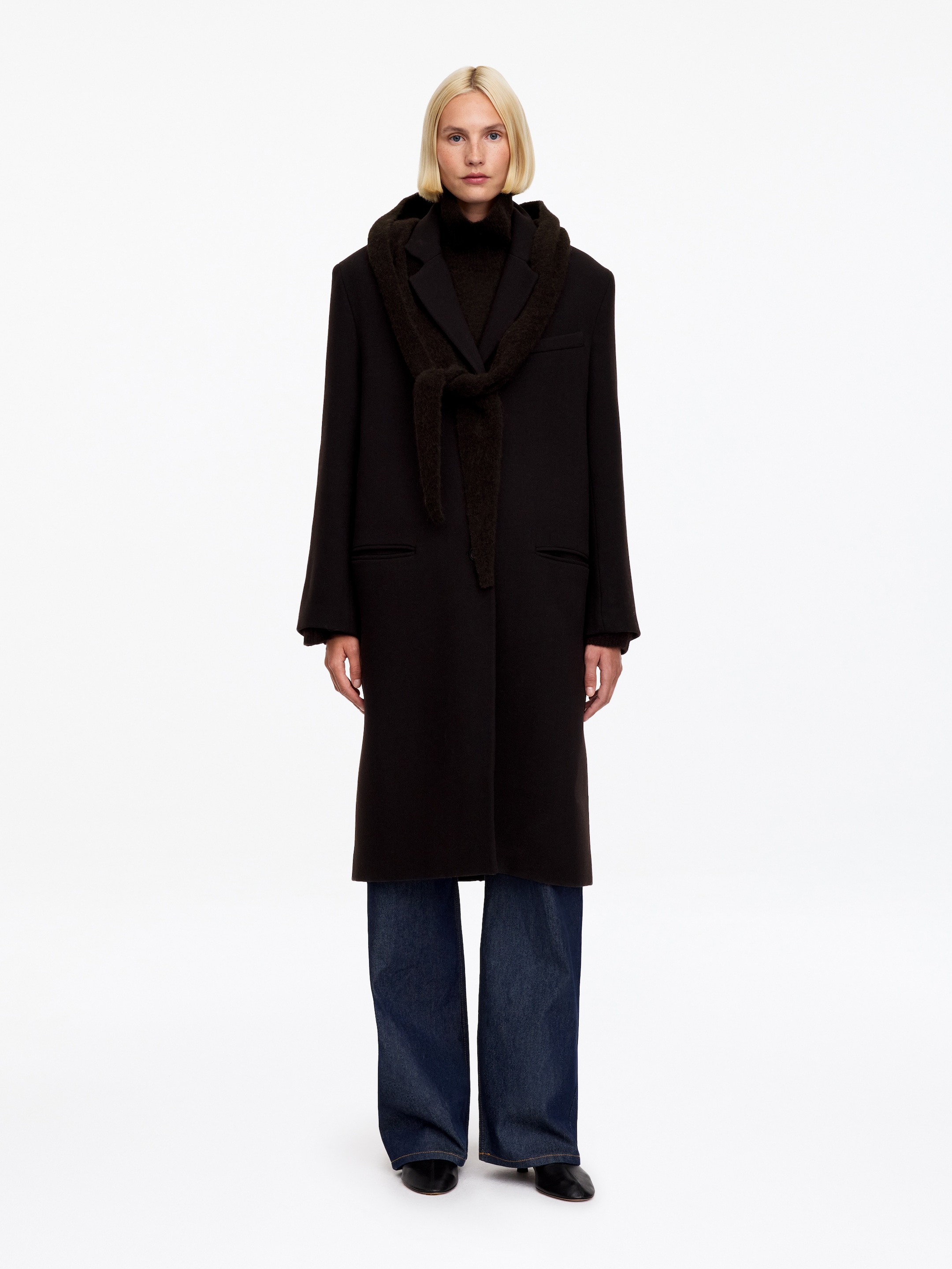Roll-Neck Jumper - Dark Brown - Oversized - women - StillMedia/Lookbook - 3