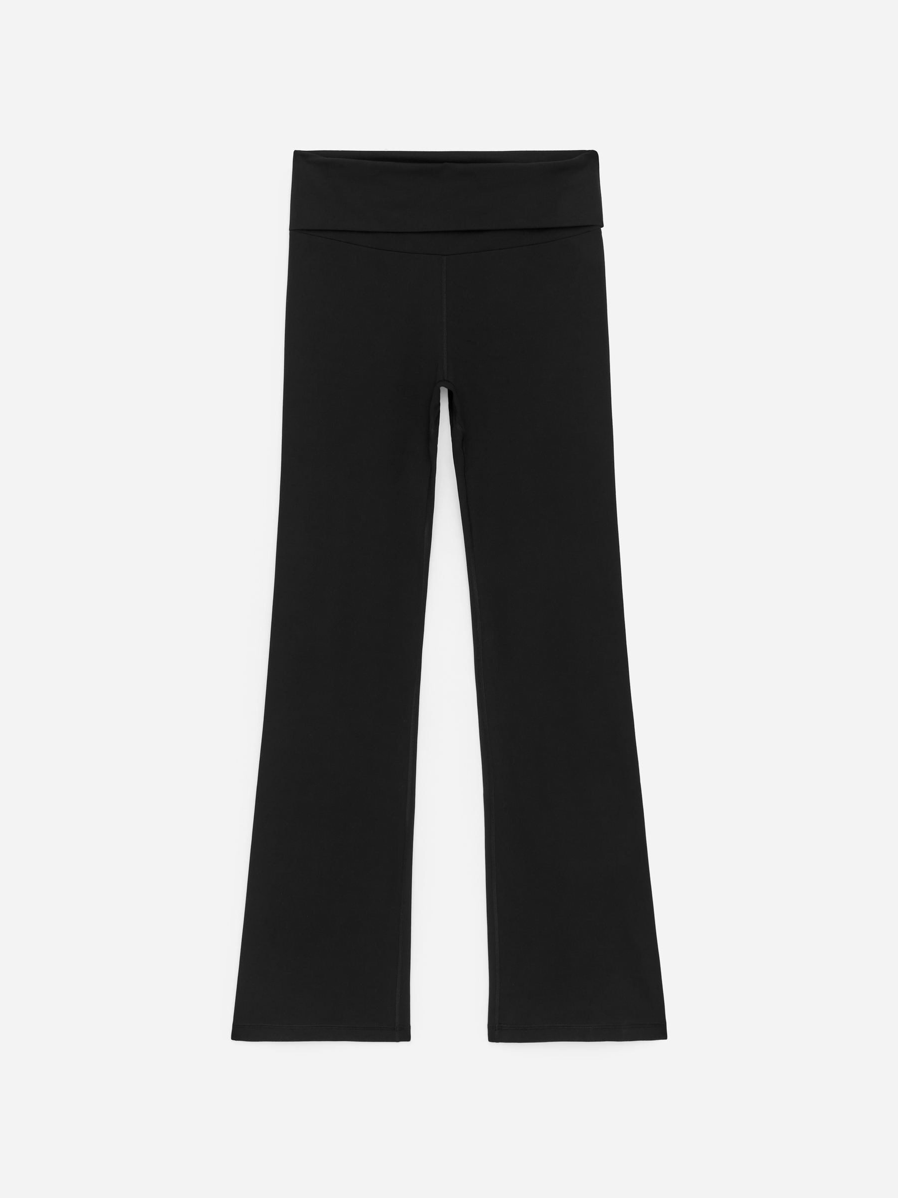 Soft Stretch Leggings - Black - Slim fit - Women - StillMedia/DescriptiveStillLife - 2