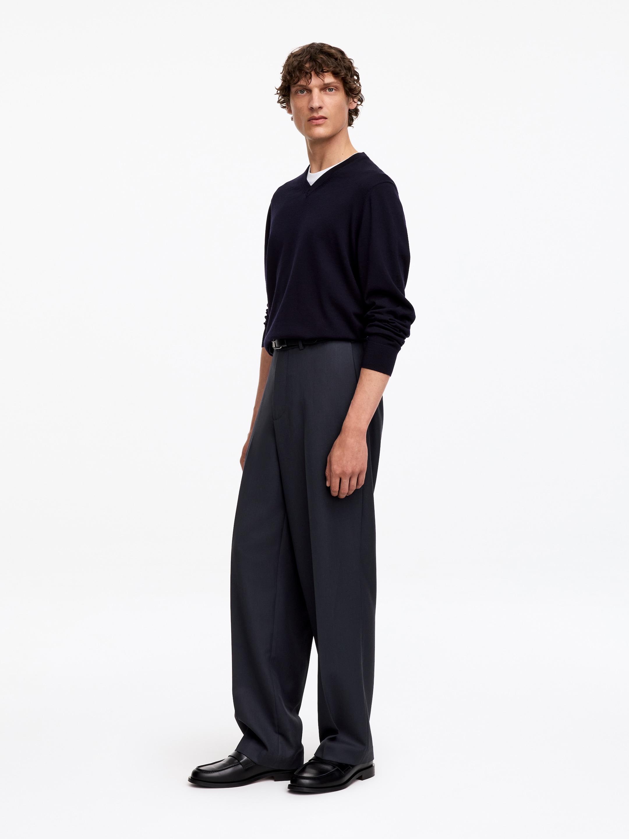 Relaxed Wool Trousers - Dark Blue - Relaxed fit - men - StillMedia/Lookbook - 4