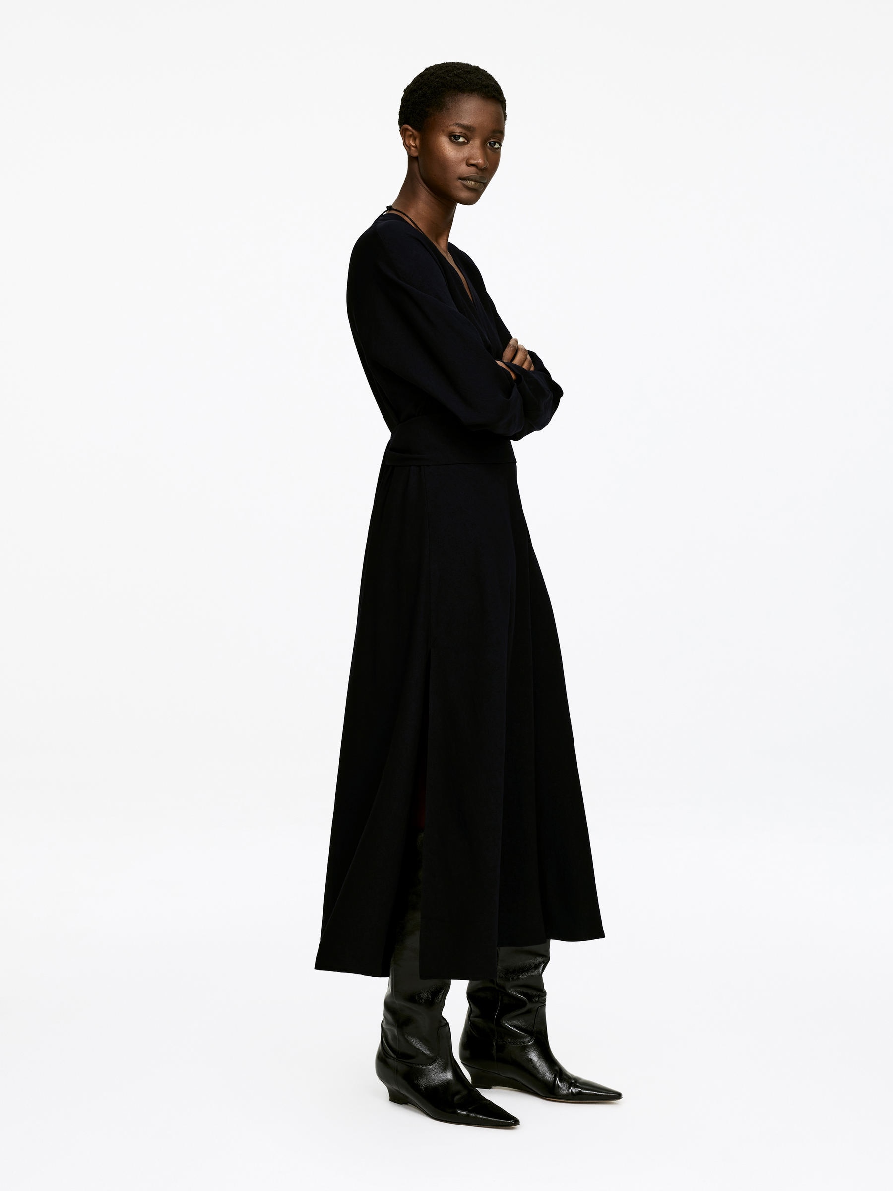 Tie-Waist Maxi Dress - Black - Regular fit - Women - StillMedia/Lookbook - 6
