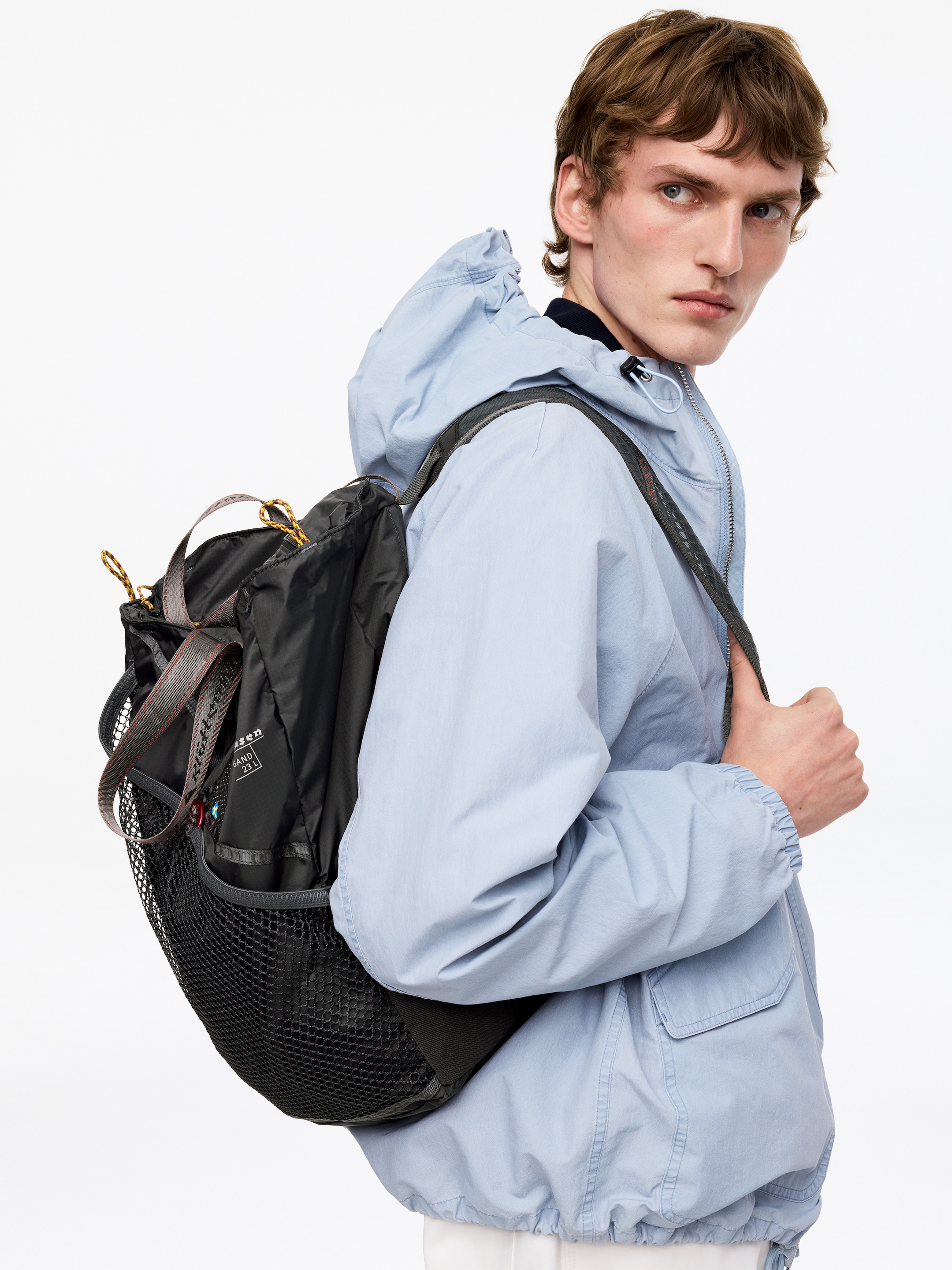 Klättermusen Gand Bag 23L - Dark Grey - Men - StillMedia/Lookbook - 8