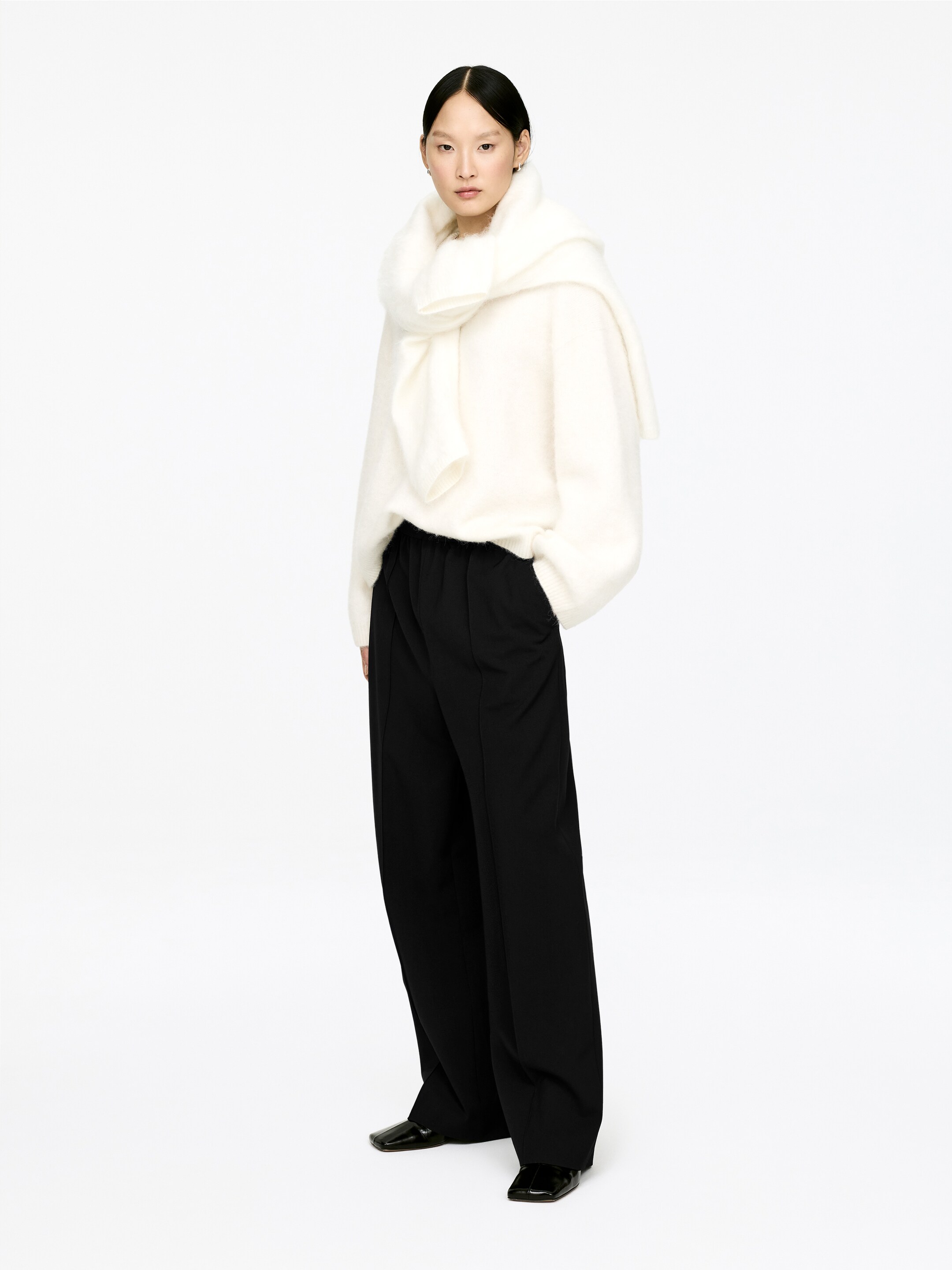 Agrandir l'image: Pantalon en sergé à taille élastique - Noir - FEMME | H&M FR 2